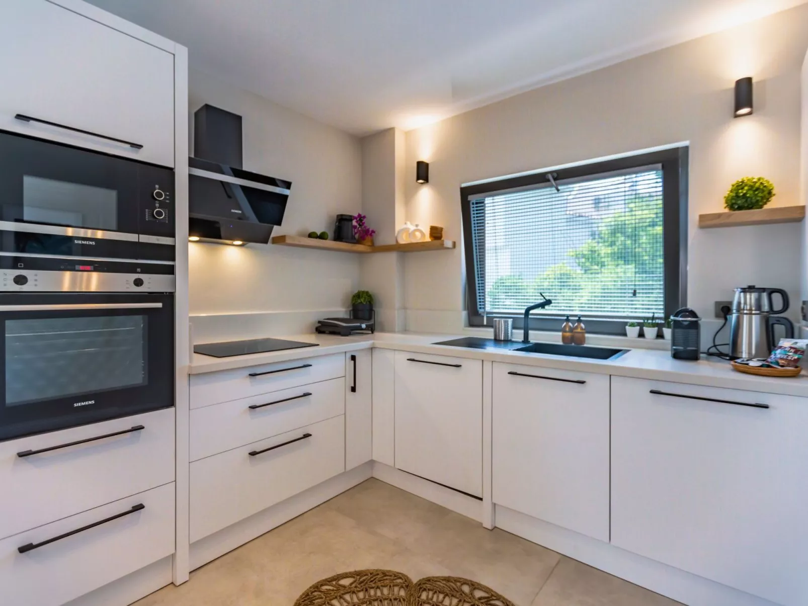 Moderne Villa "Verde Kalkan" mit großem Garte-Dedans