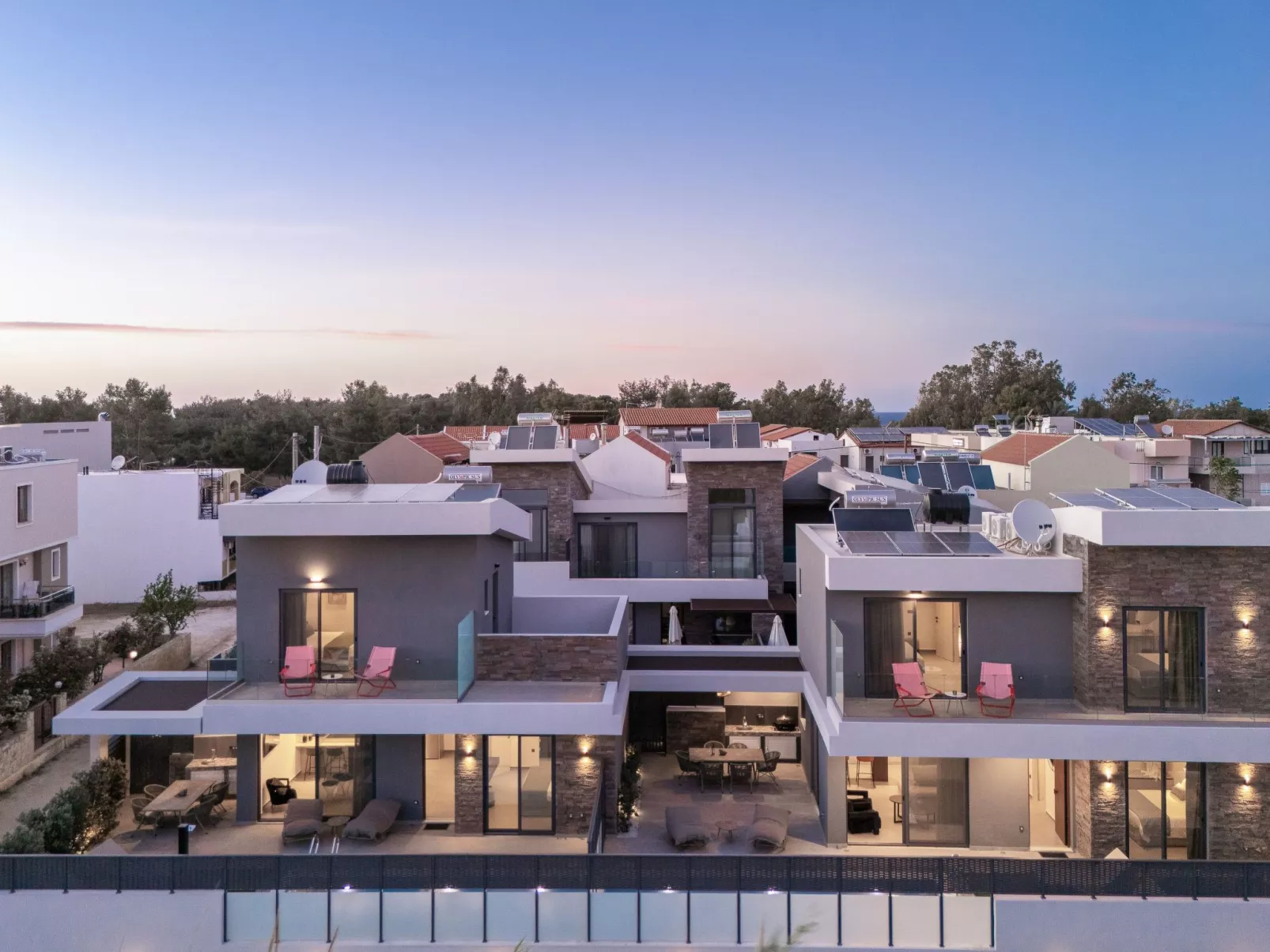 VillaSaints II - Elegante Pool-Villa in Strandnähe-Inside