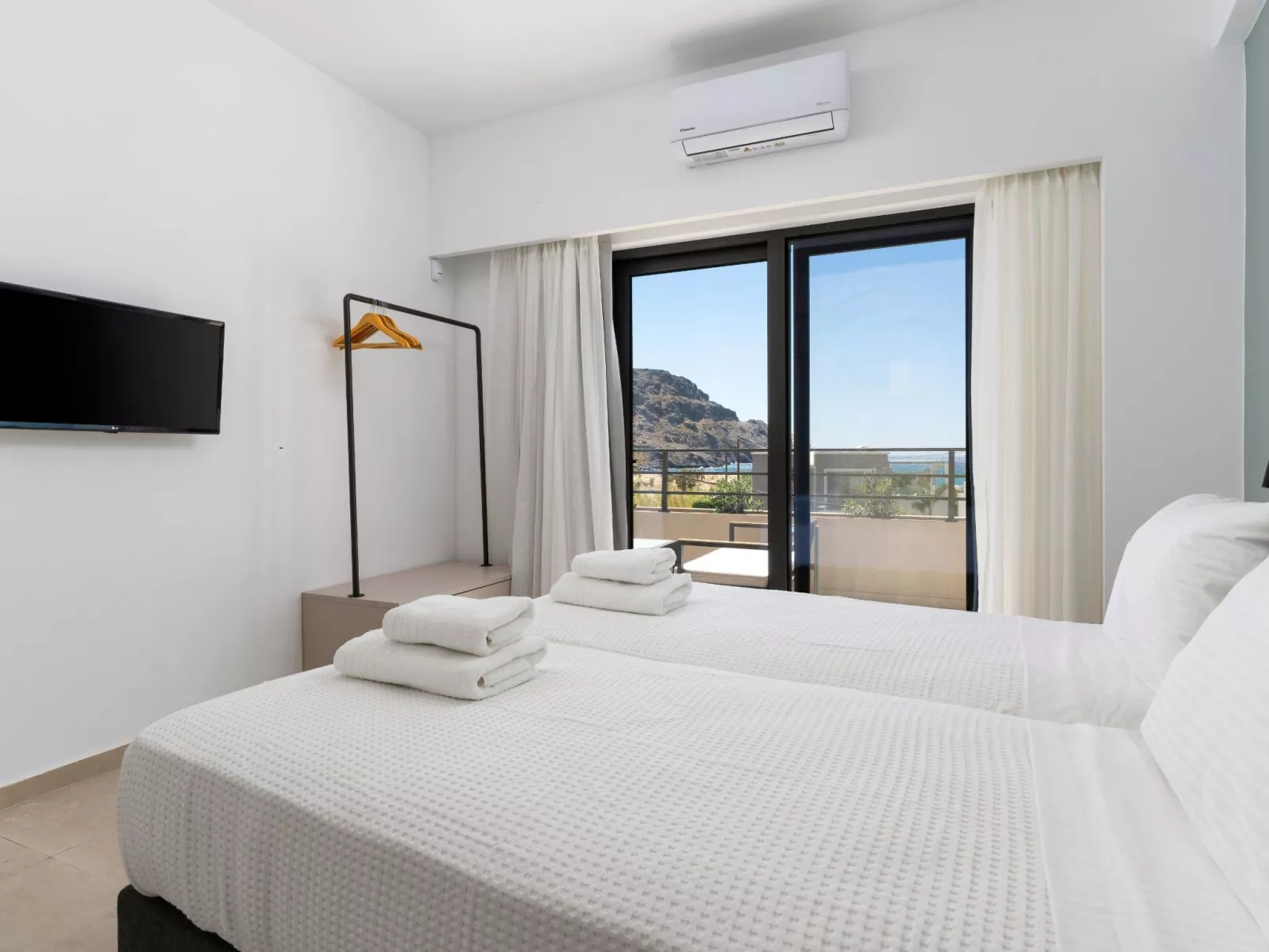 Neue Villa Anemoni mit privatem Pool, 100m zum Strand-Inside