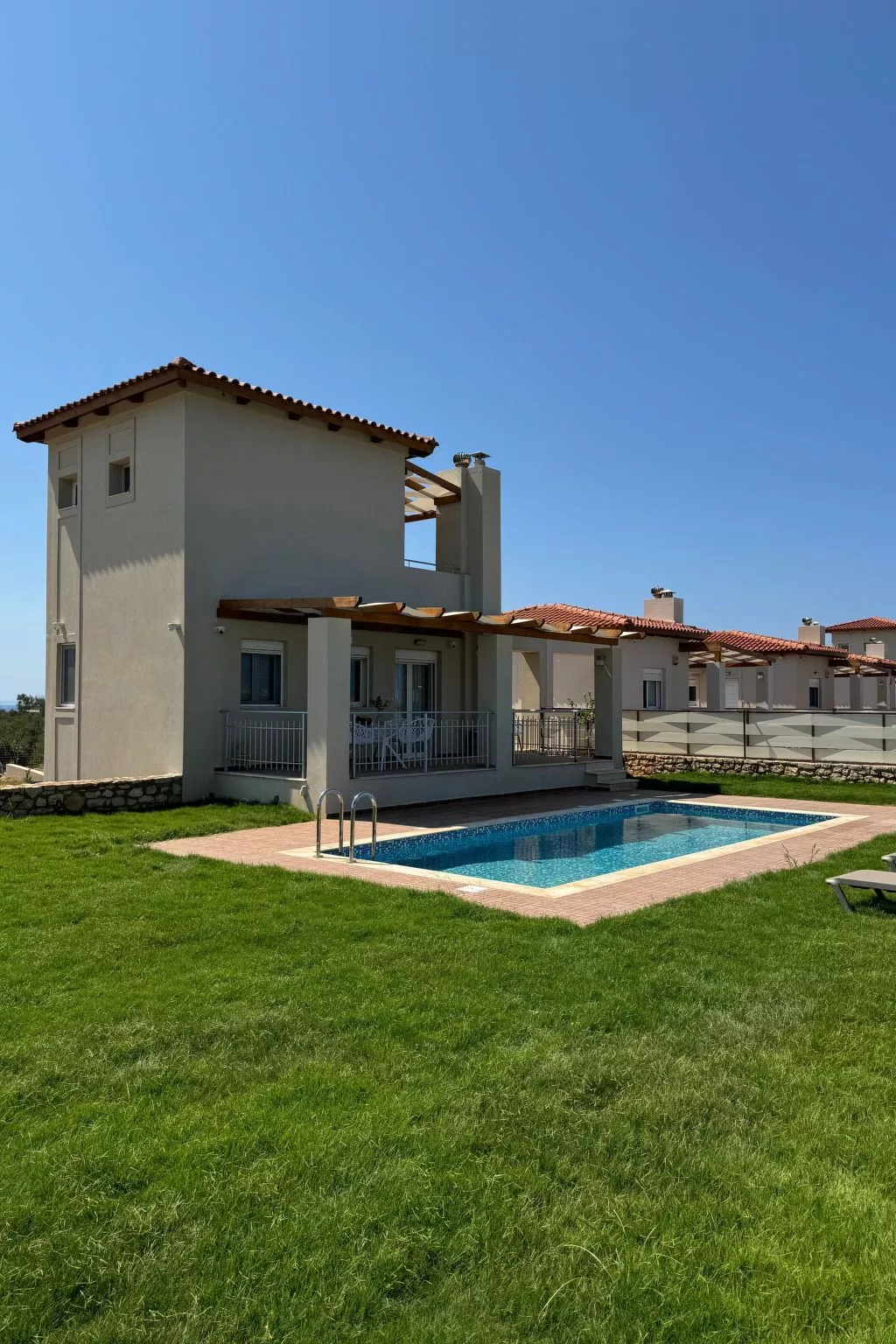 "Panor Villas" mit eigenem Pool