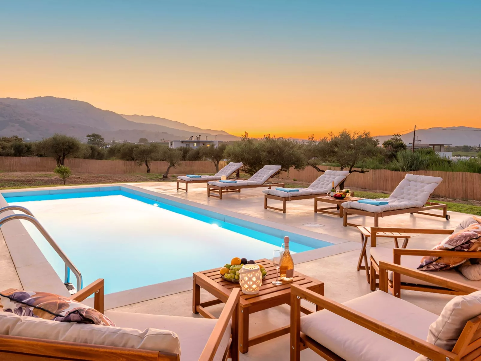 "Vegghera Villa" mit Bergblick-Inside