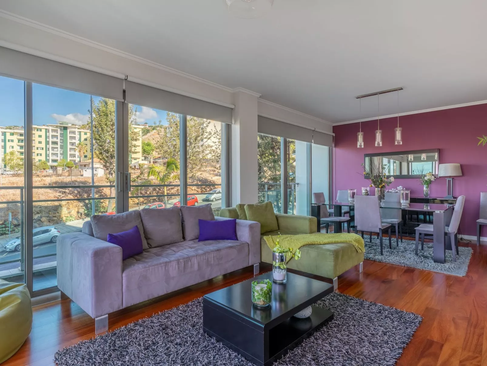 Eine moderne Wohnung in hervorragender Lage.-Drinnen