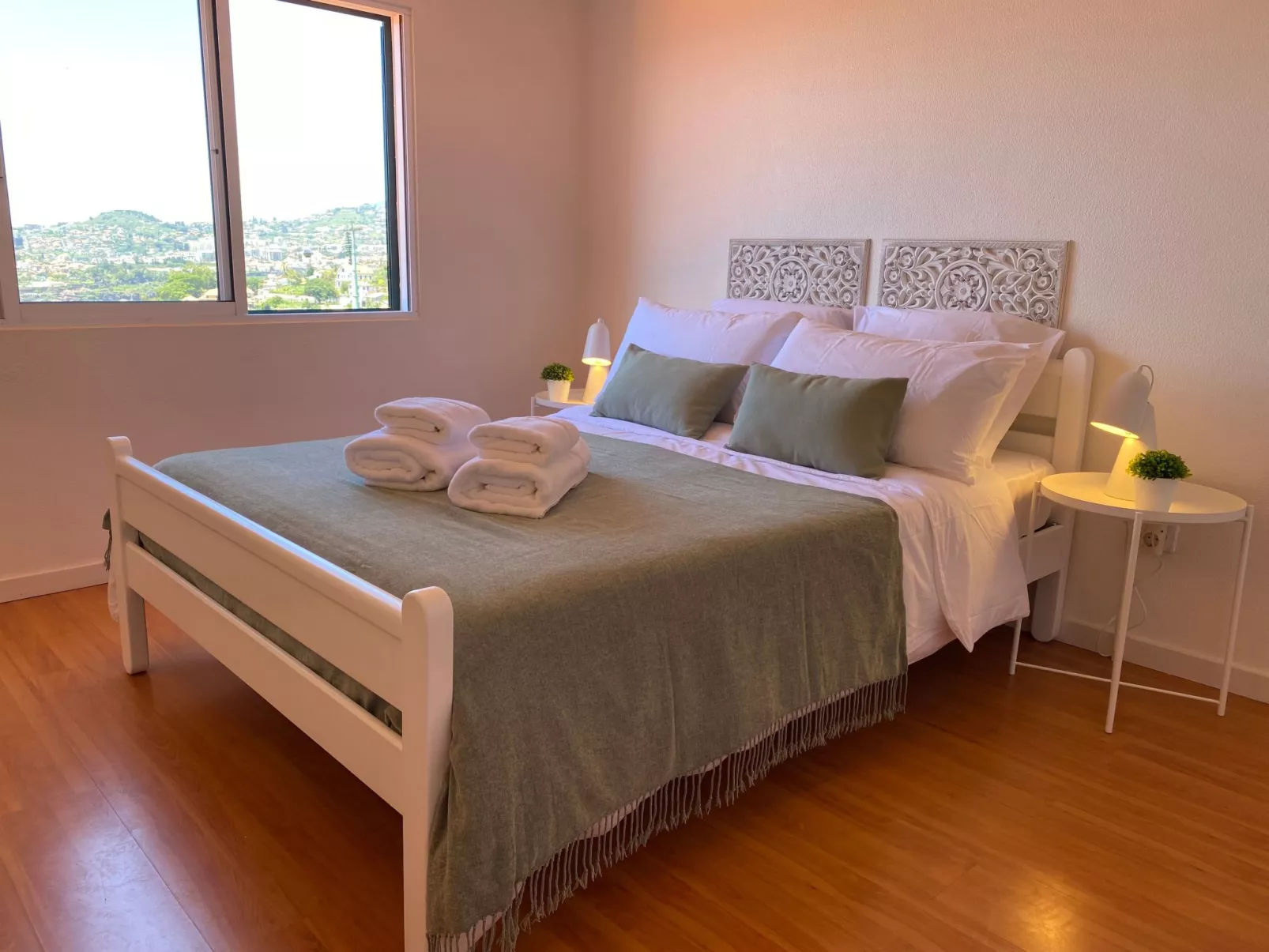 Ideales Familienhaus mit freiem Stadt- und Meerblick-Inside