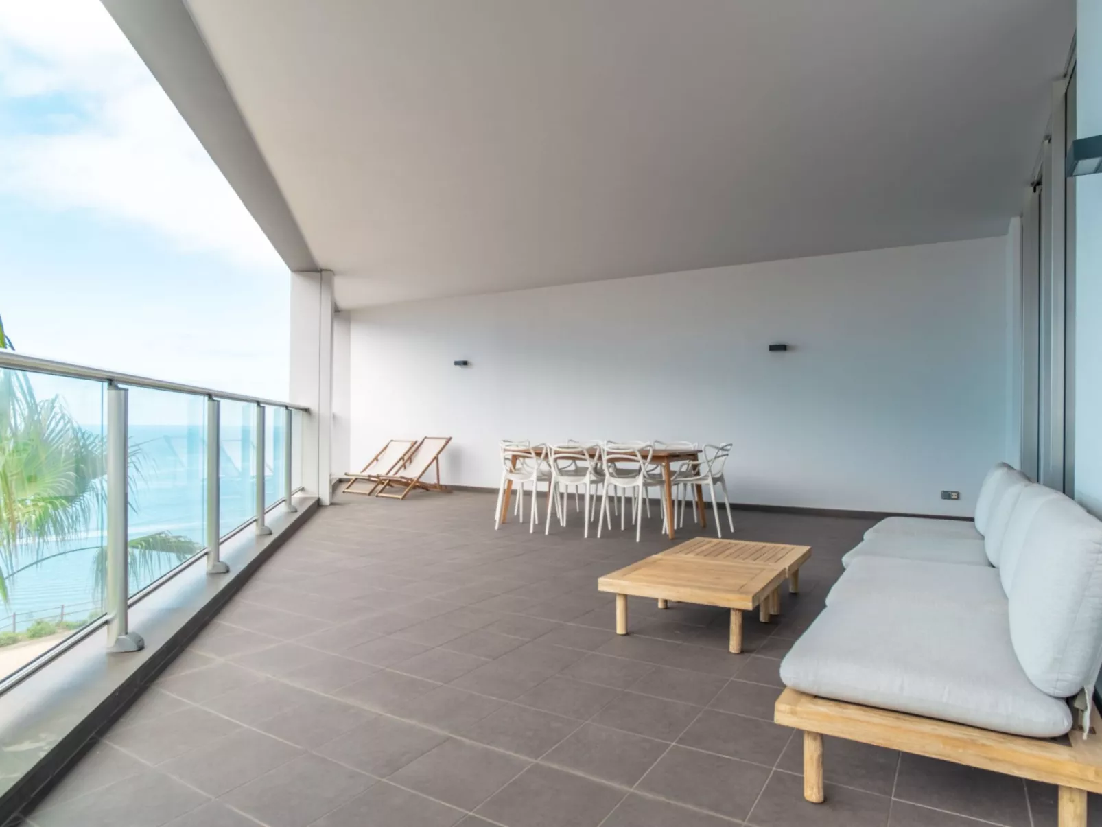 Für 6 Personen ca. 120 m&sup2; in São Martinho, Madeira (Südküste von Madeira)-Image-tags.info