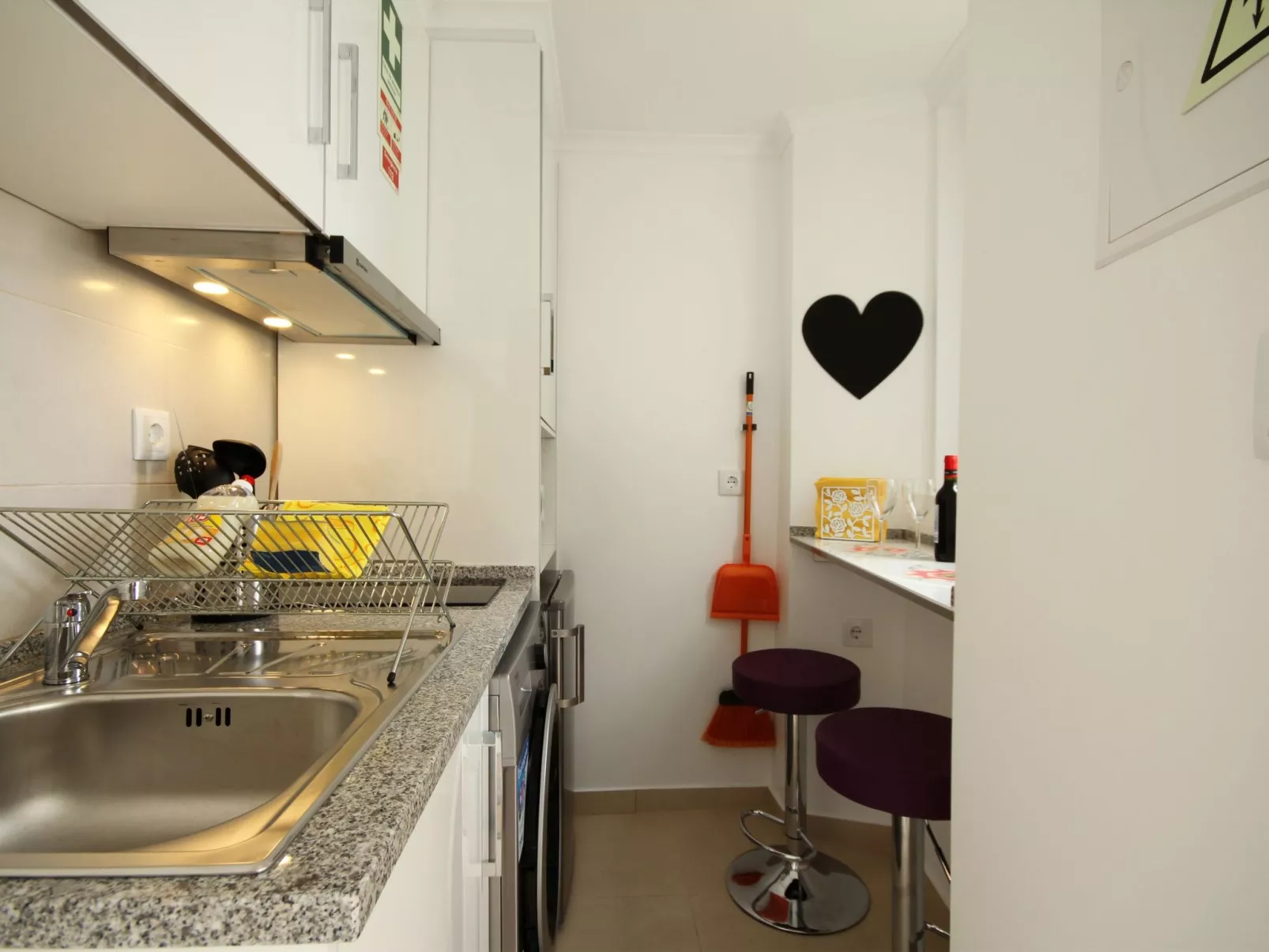 Alfama Right Point, Studio Santo Estevão-Drinnen