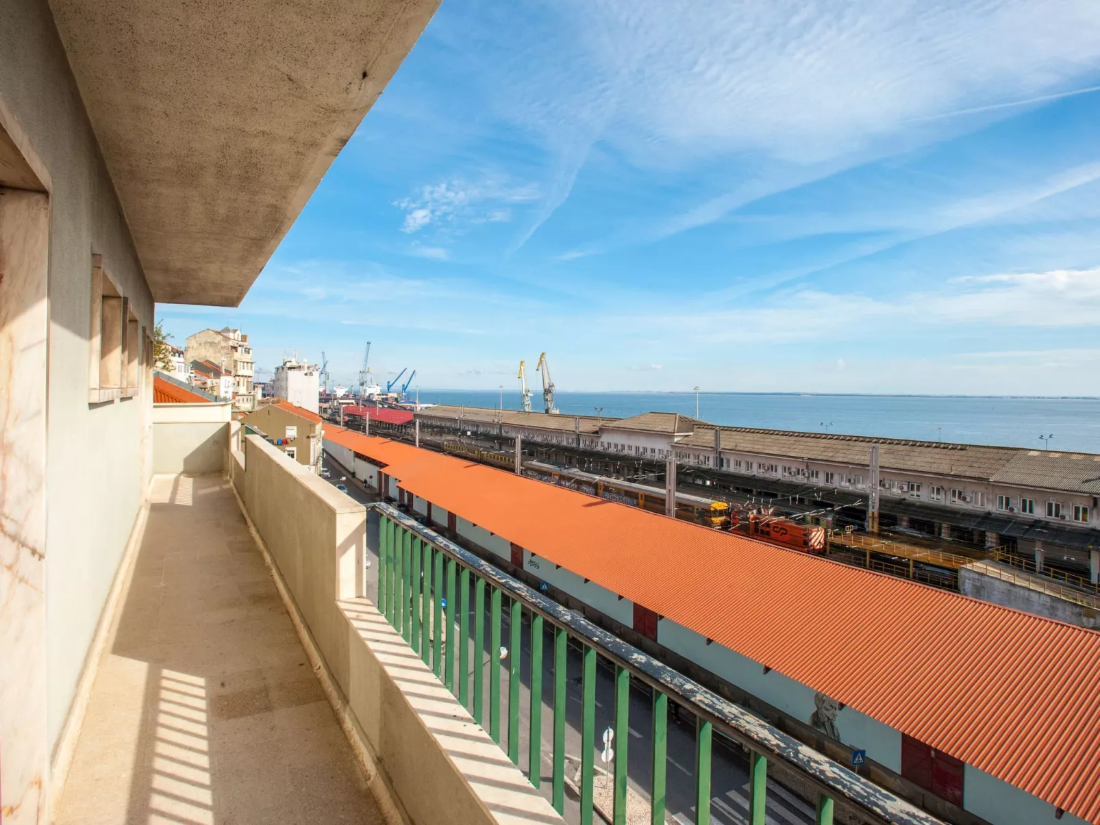 Studio für 29 Personen und 1 Kind in Lissabon, Região de Lisboa (Costa de Lisbo-Outside