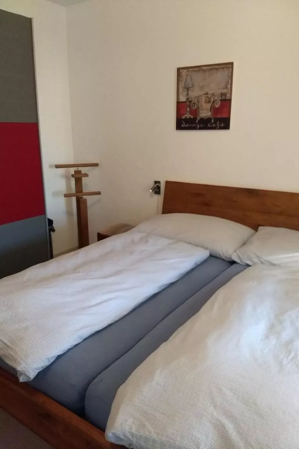 2 Zimmer Gartenwohnung mit Pool-Dedans