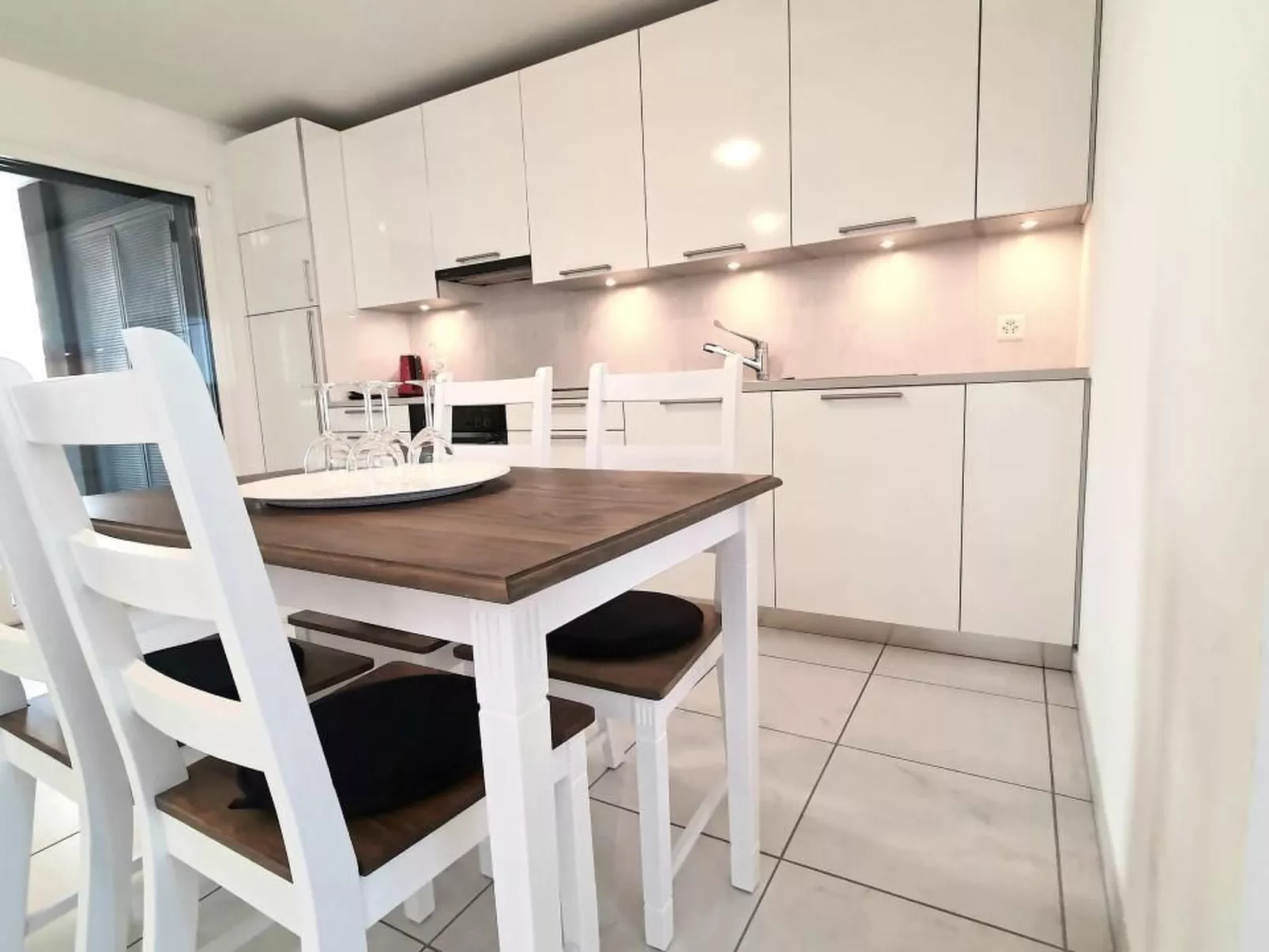 Zentral am See 504-Inside