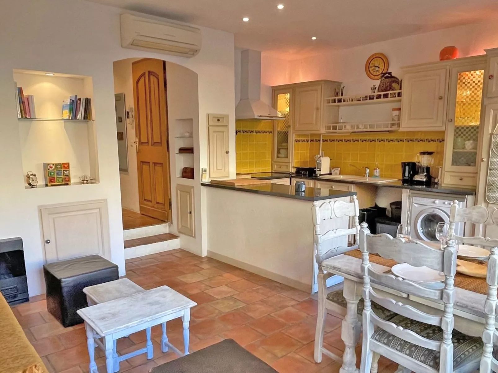 "Residence Catherine"-Dedans