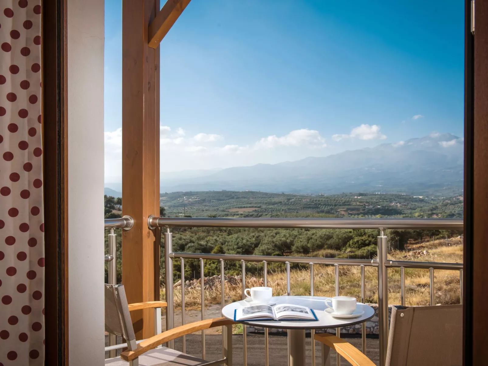 Villa mit Panoramablick Pool und Grillplatz in Strandnähe-Image-tags.info