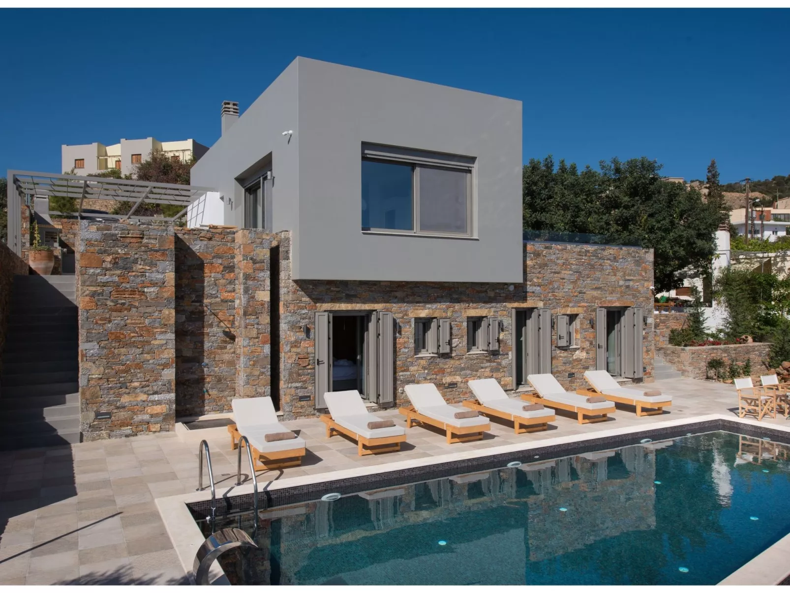 Haus in Agios Nikolaos mit außergewöhnlicher Aussicht-Drinnen