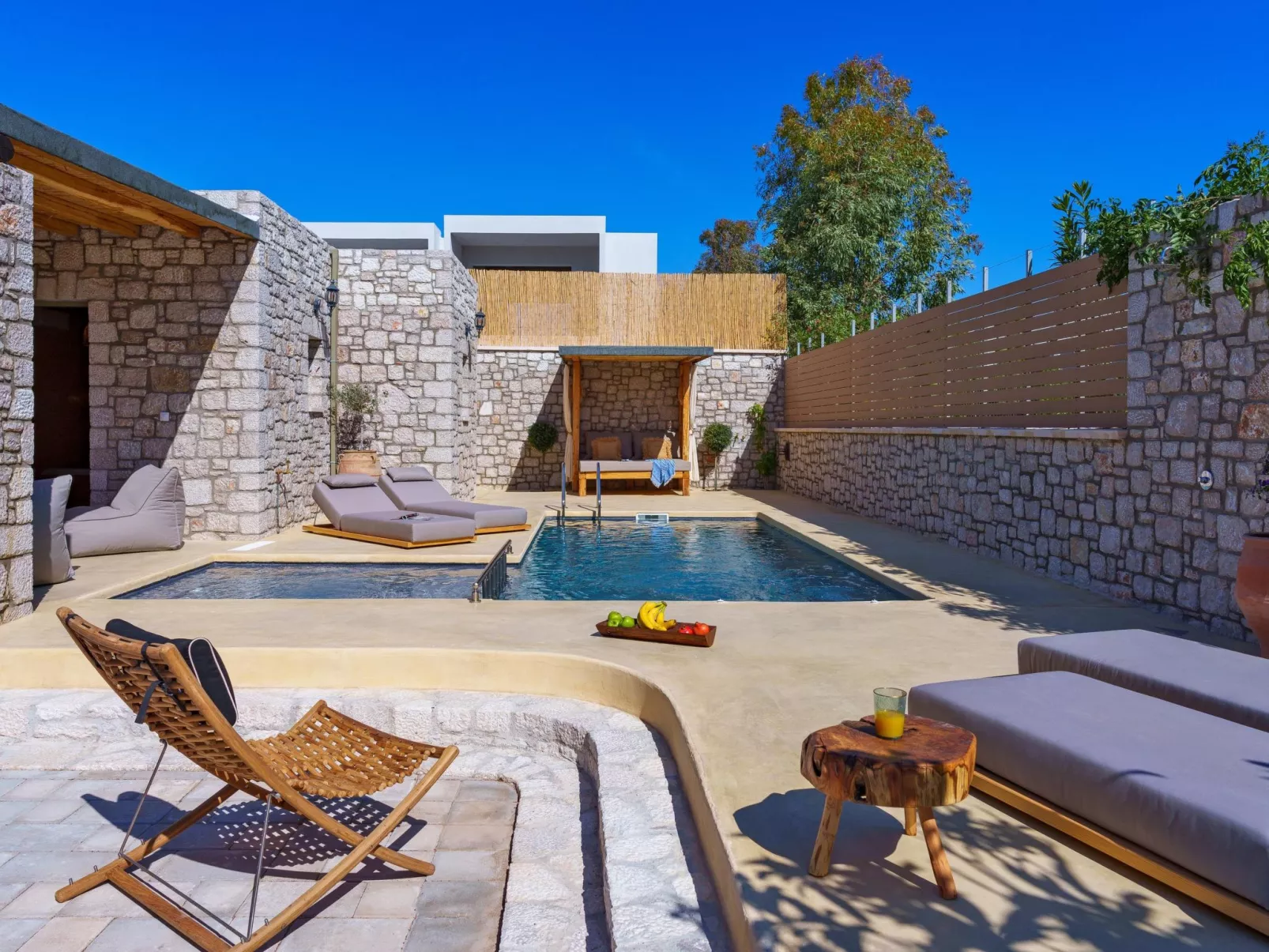 Eptopia Villa-Image-tags.info