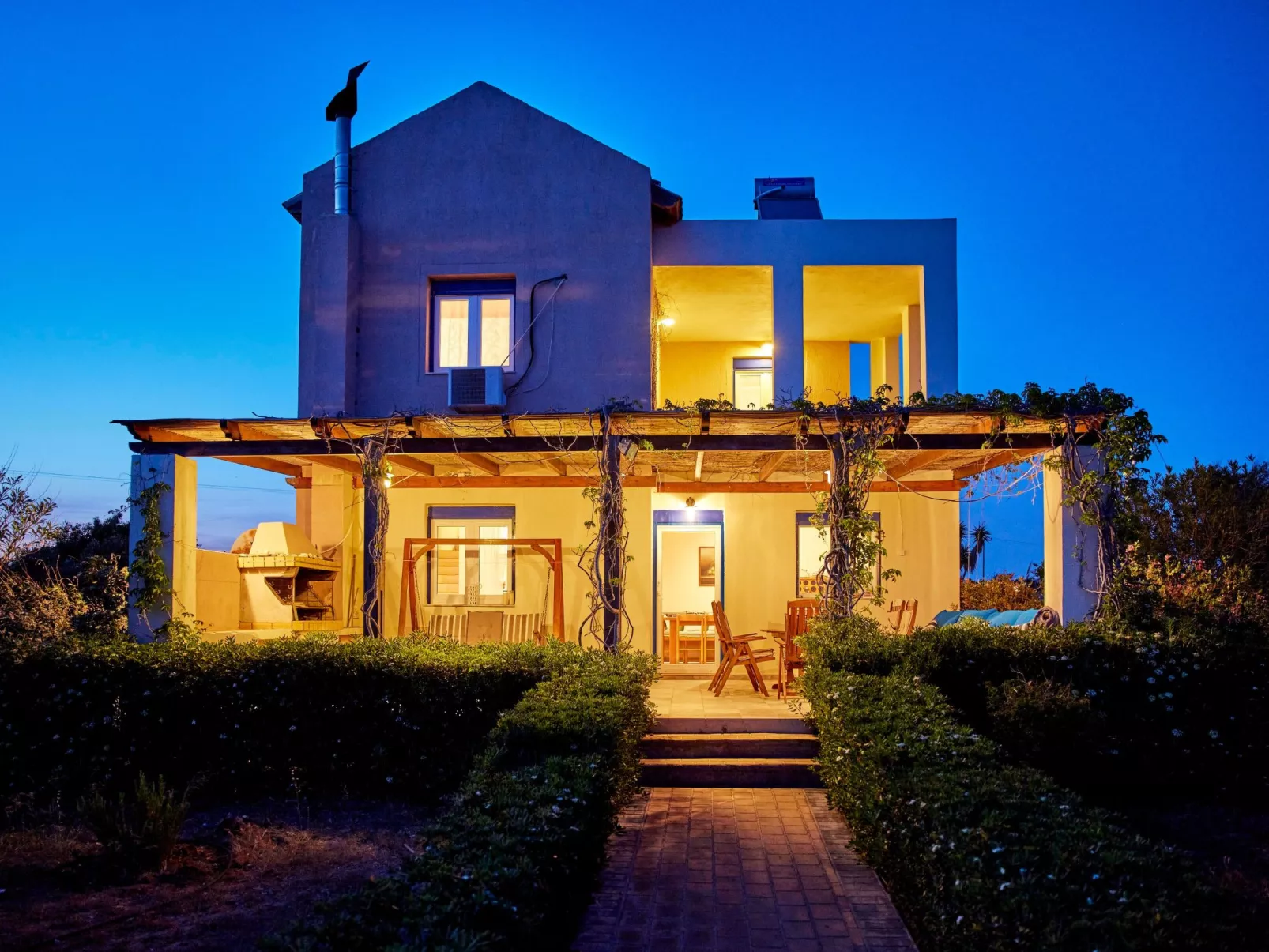 Edem Paradise-Dehors