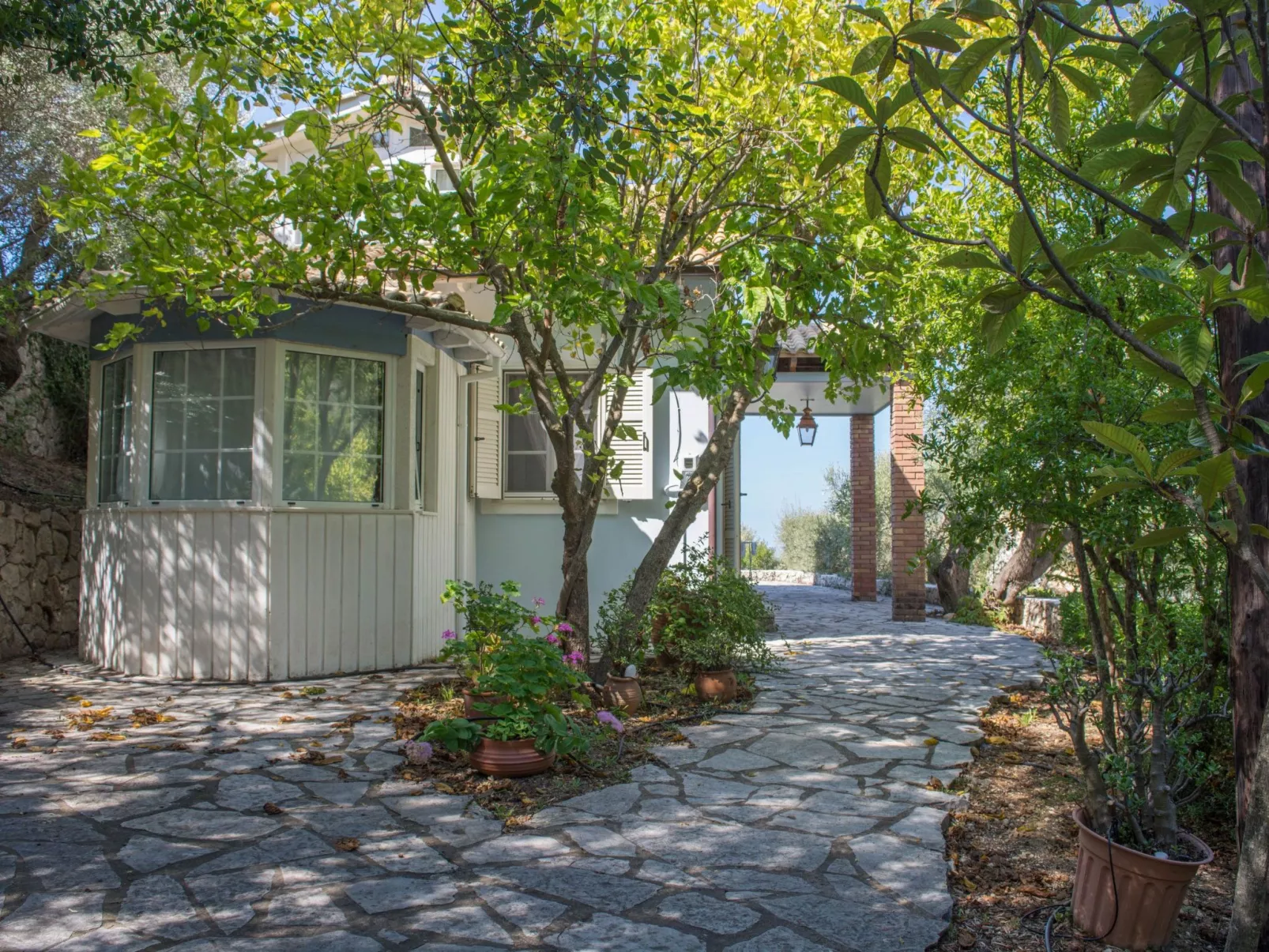 Villa Kiparissi-Inside