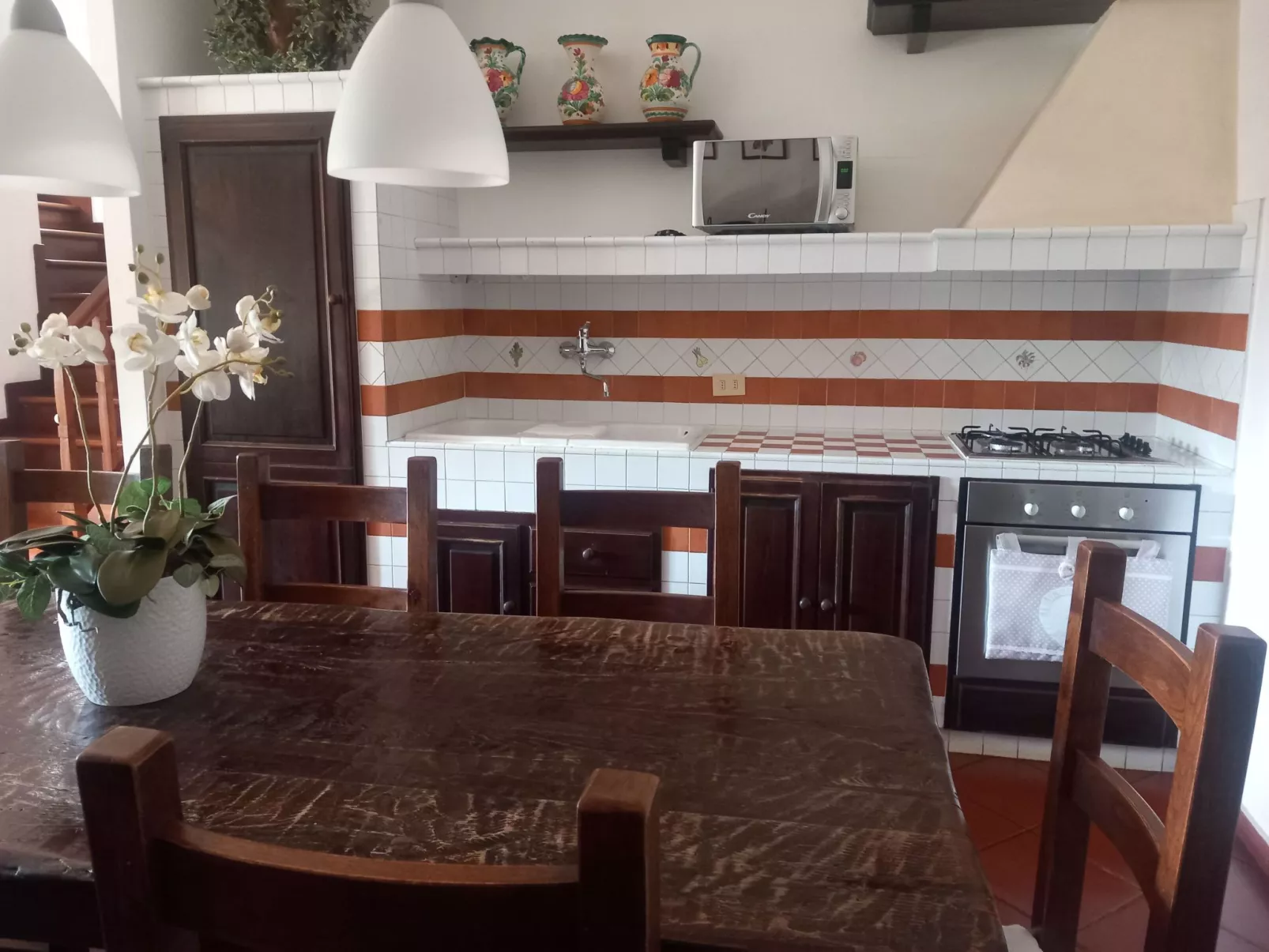 Villa mit privatem überdachbarem Pool-Image-tags.info