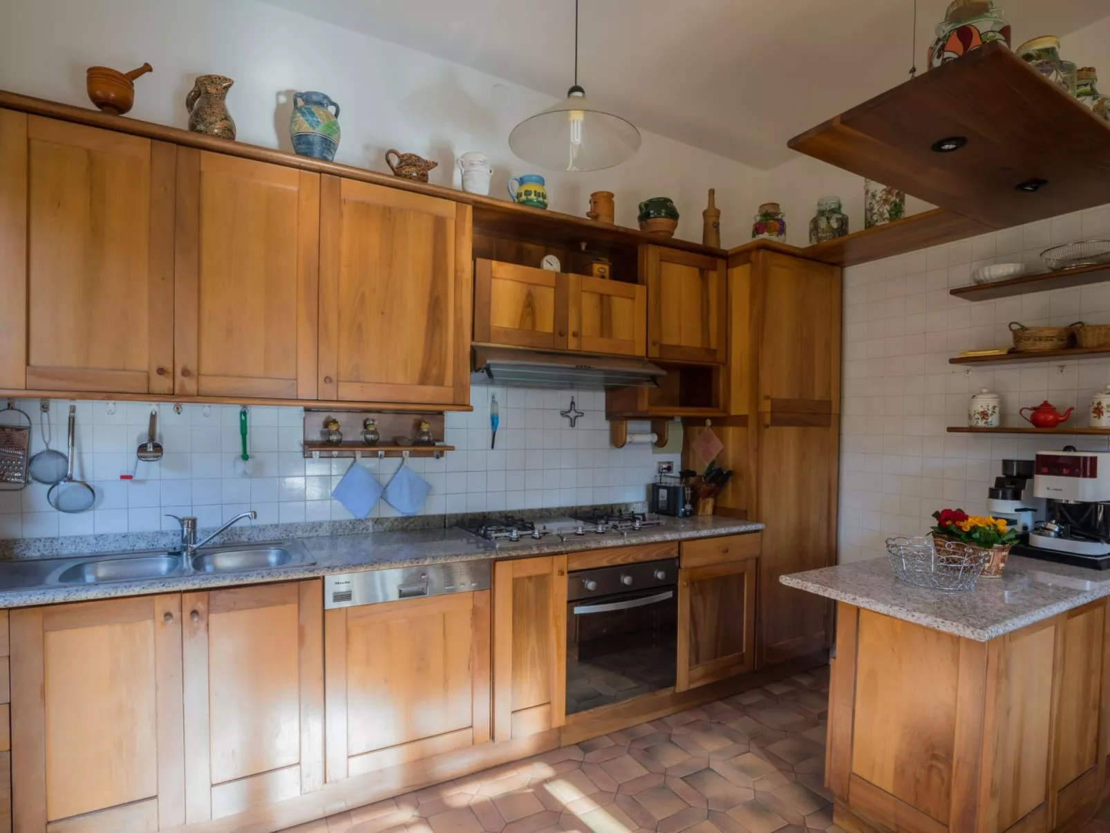 Wohnung 'Giulia 6' mit Pool-Inside