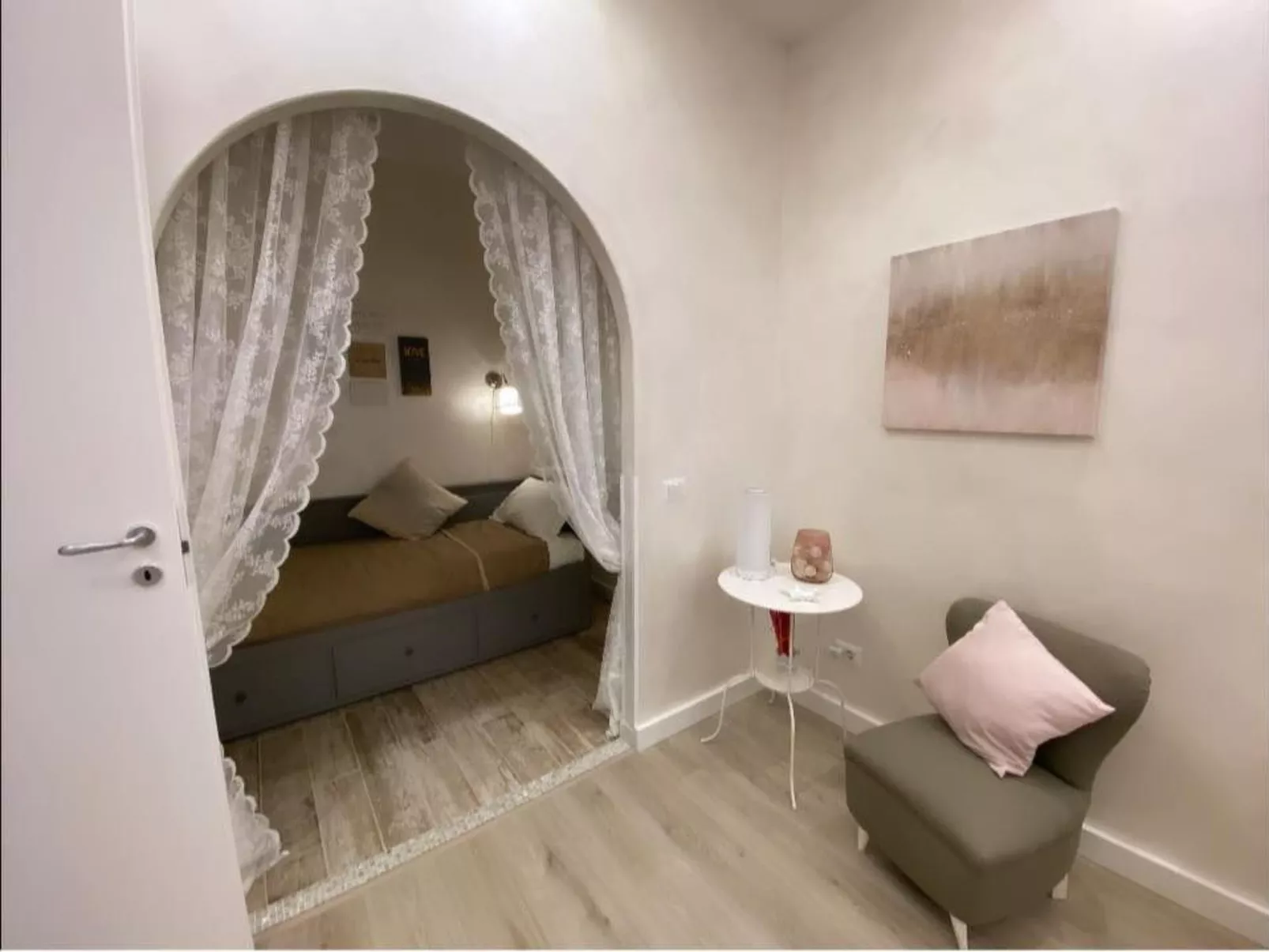 'Luxury Appia Domus-Inside