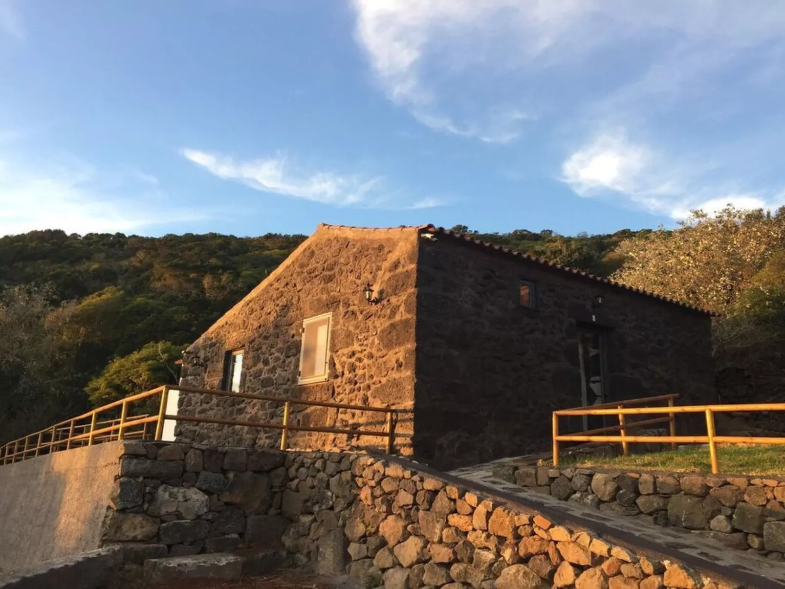 Rustikales Haus in Graciosa-Drinnen