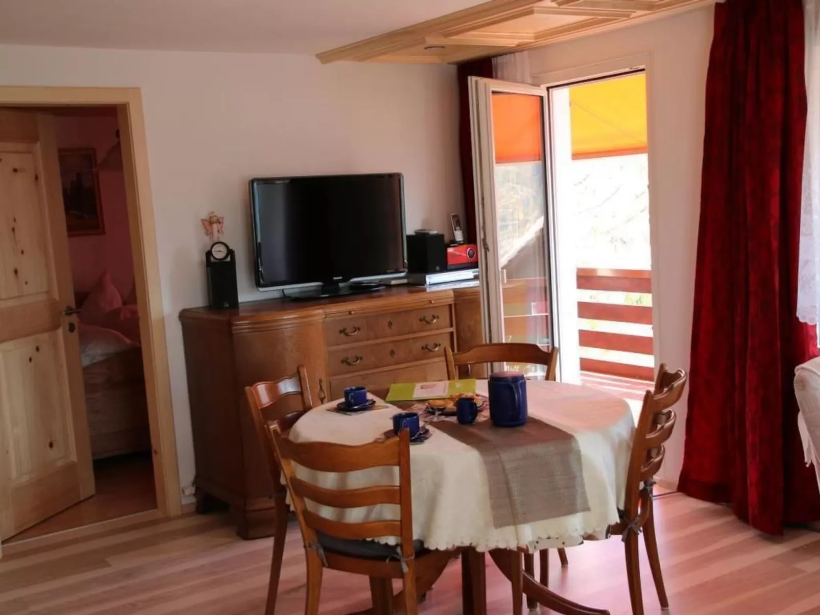 Chalet Lilian-Image-tags.info