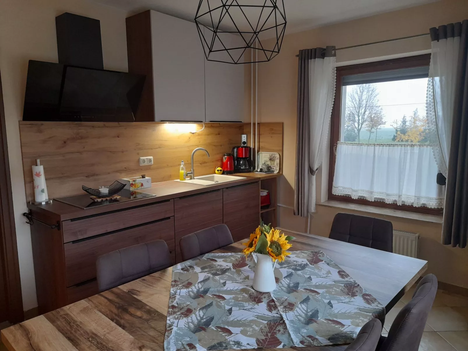 Vicky's House-Inside