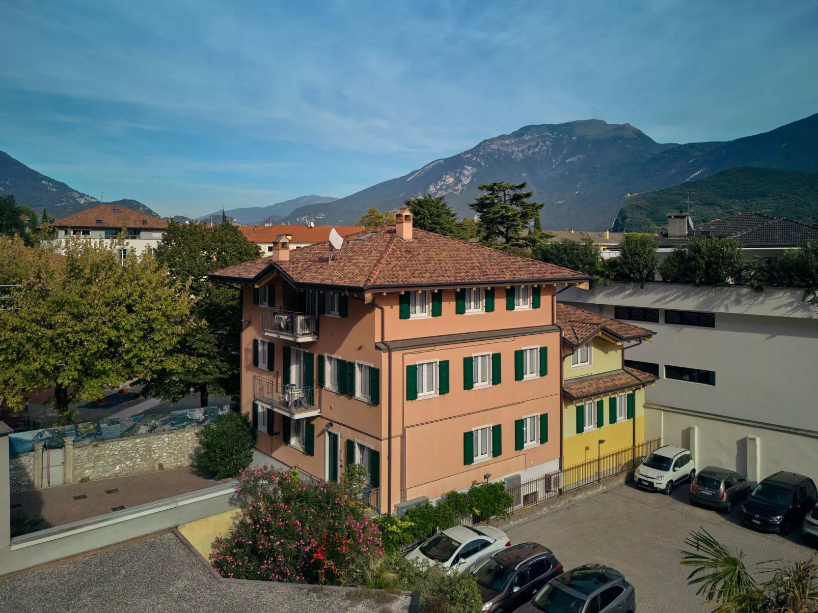 Freistehende Villa mit großem Innenhof BV7-Inside