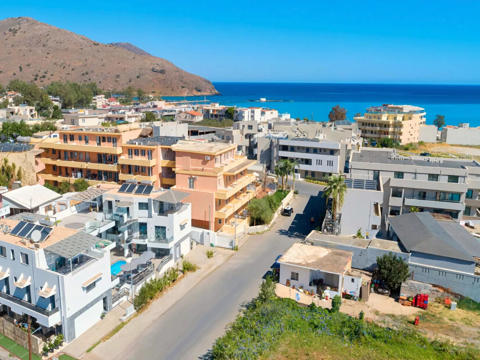 Pnoe Beachside Studio-Drinnen