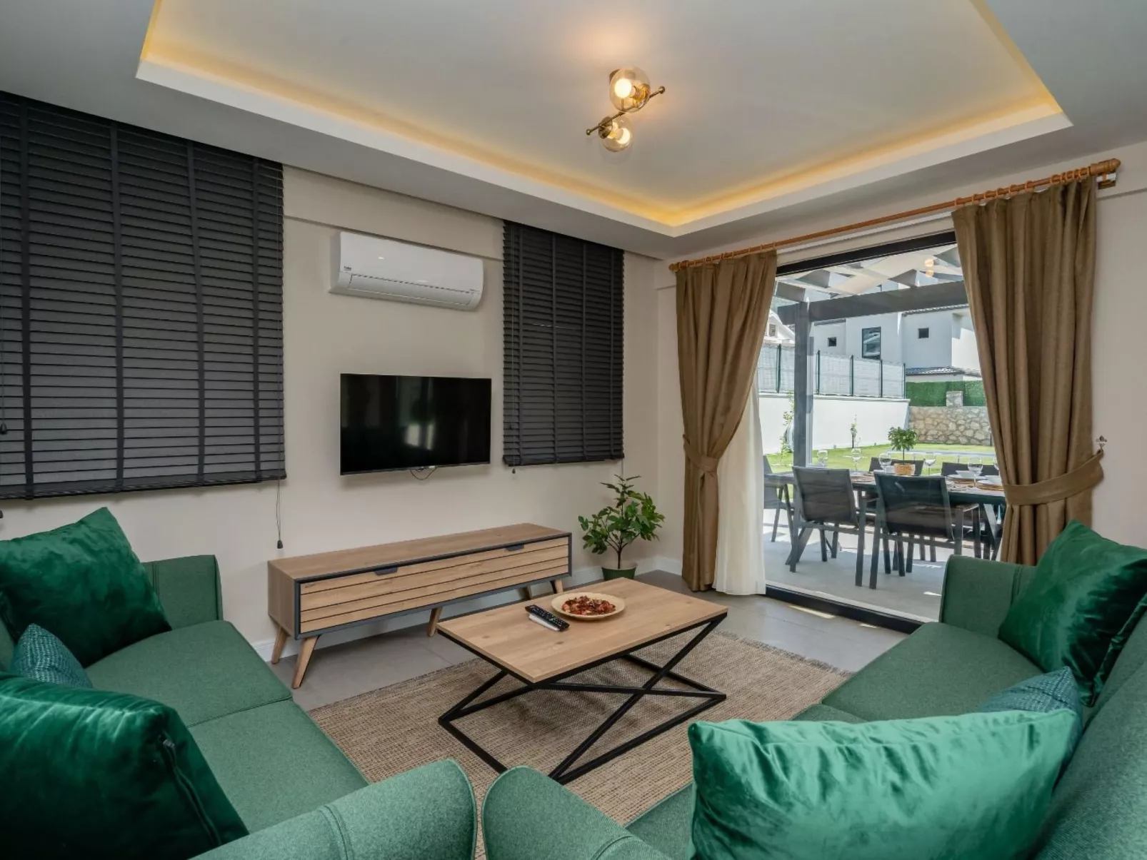 Tolle Villa in Ölüdeniz mit Kinderpool-Drinnen