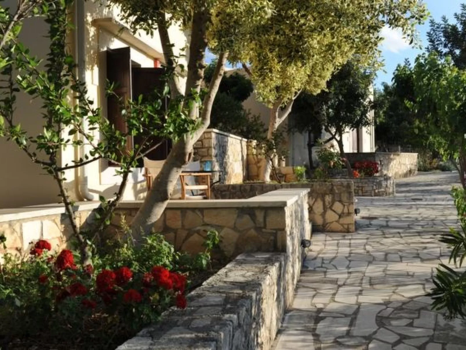 Mit Terrasse und Balkon-Dedans