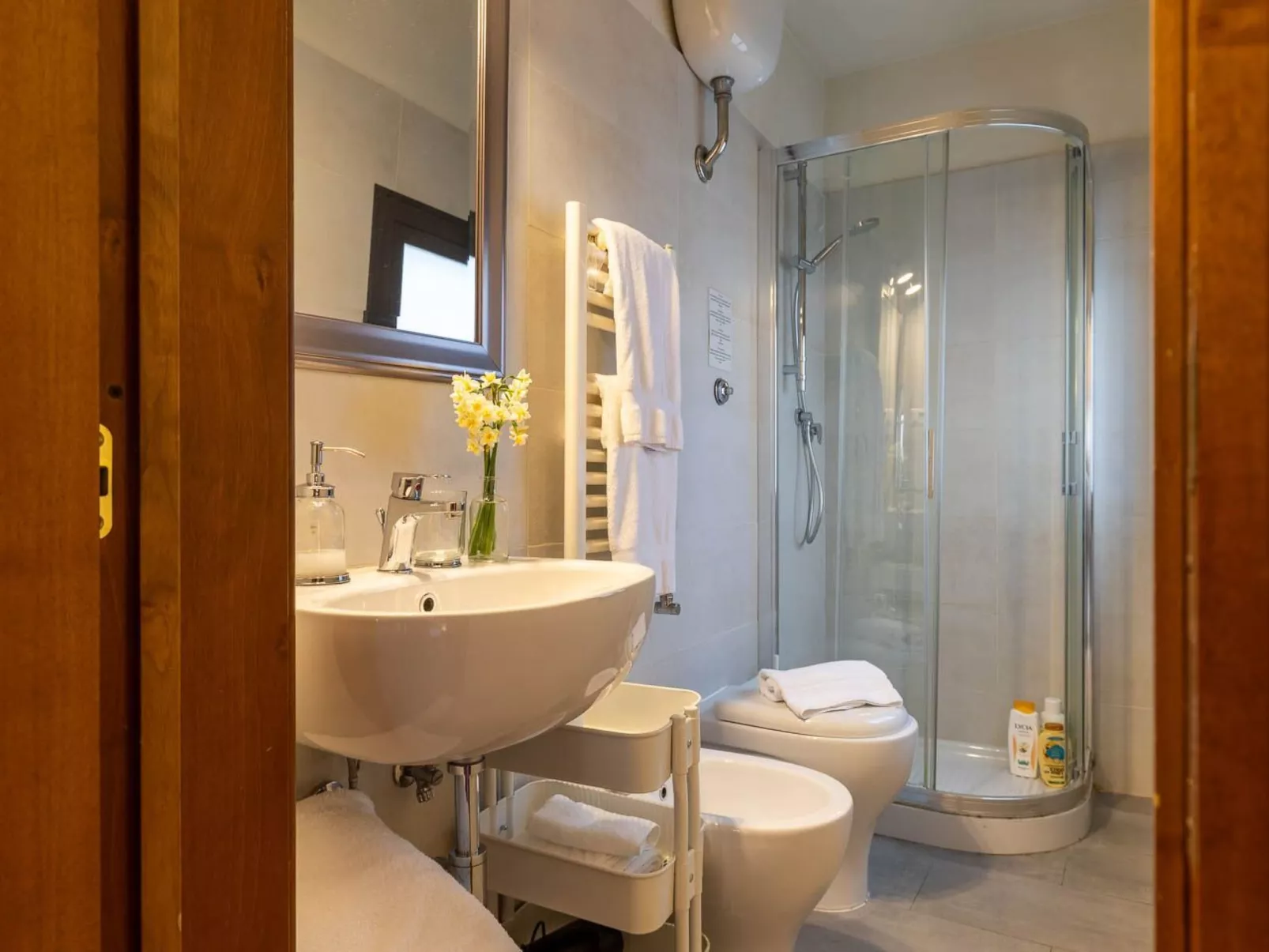 Unknown Accommodation-Dedans