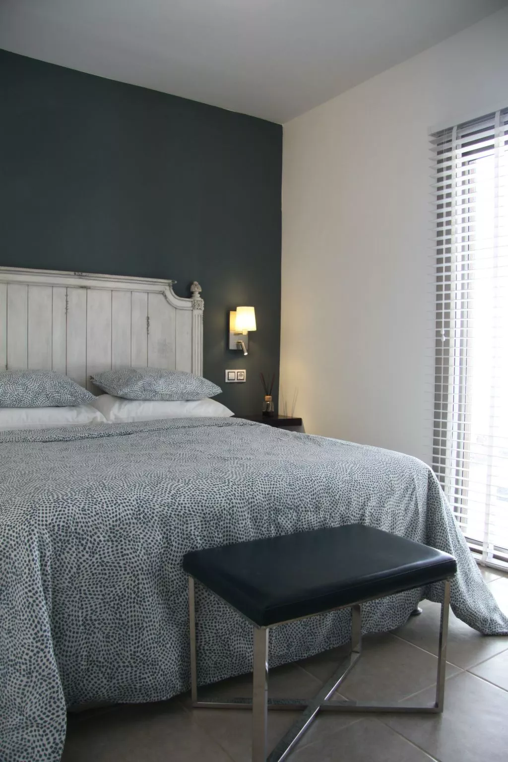 Mit Pool für 2 Personen und 4 Kinder-Inside