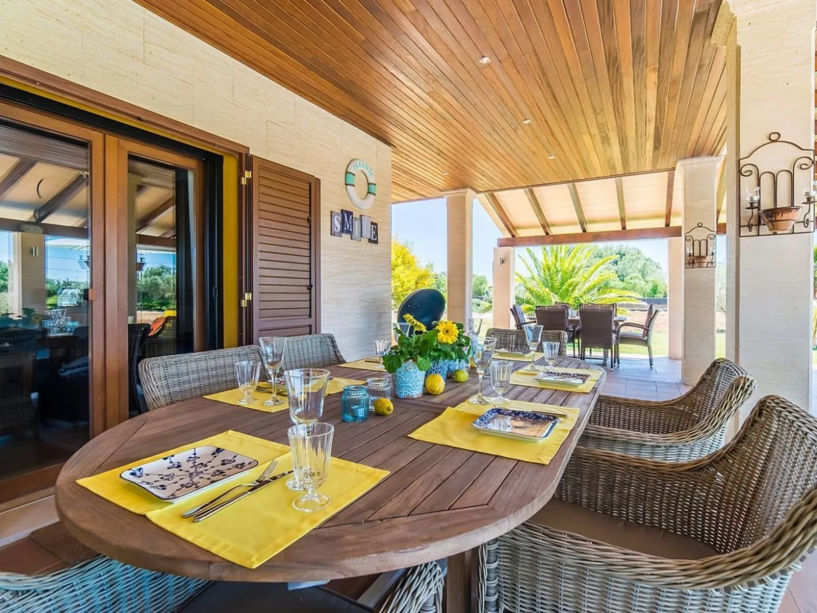 Finca Alegria-Outside