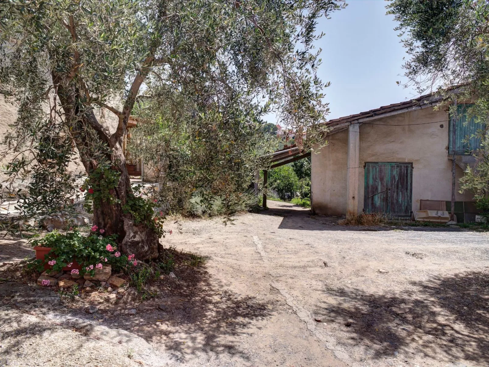 Charmantes Appartment in Diano San Pietro-Dehors