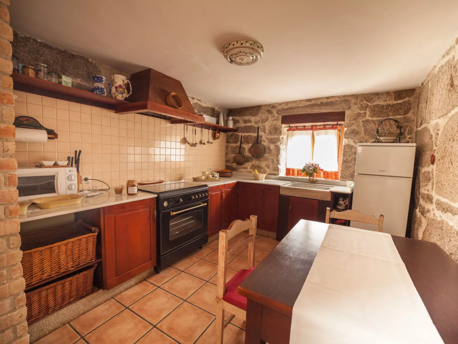 Finca "Casa do Portomartiño"-Inside