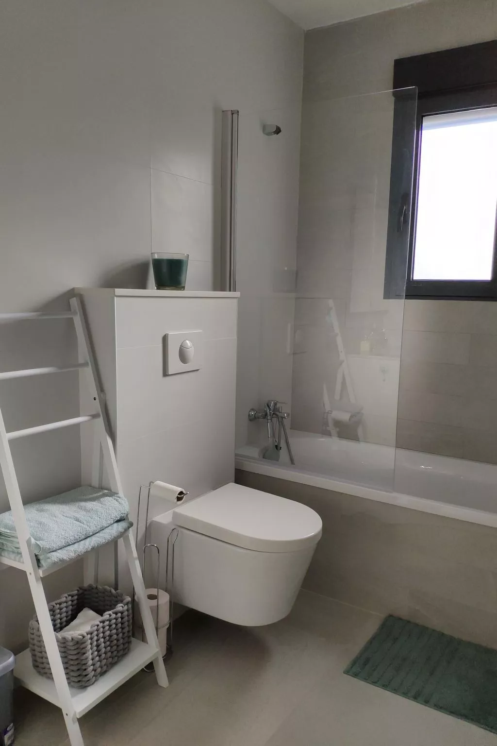 "Arenas house" mit Pool-Dedans