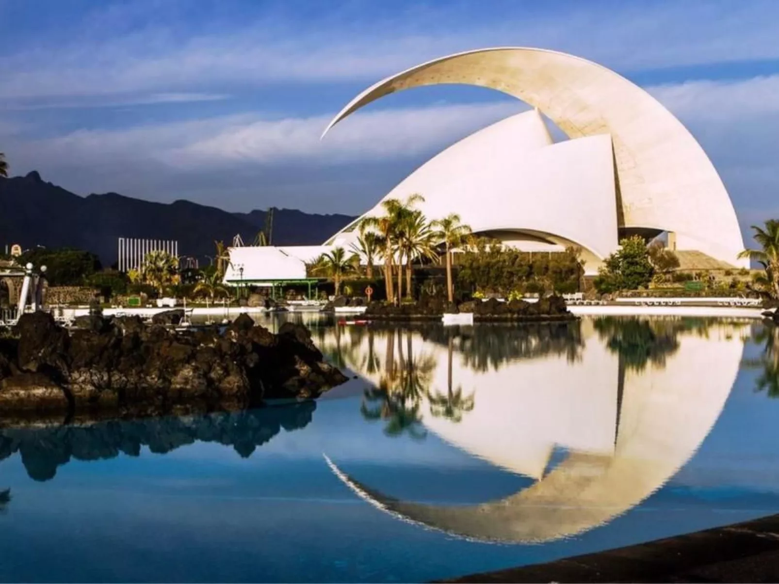 Schönes Haus mit Pool und Garten auf Teneriffa-Outside