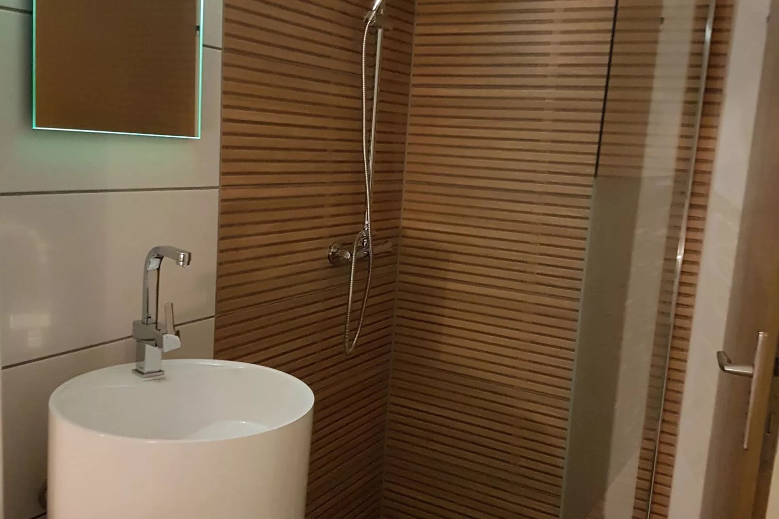 Haus Wasserfall 4 pax-Badezimmer