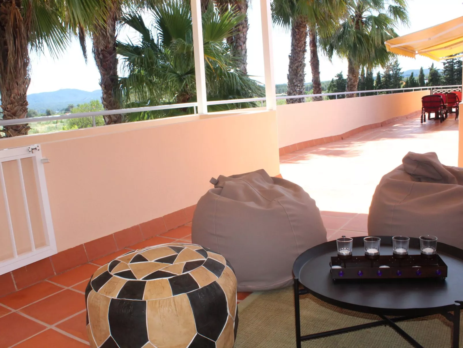 Villa Can Toni mit Schwimmbad-Drinnen