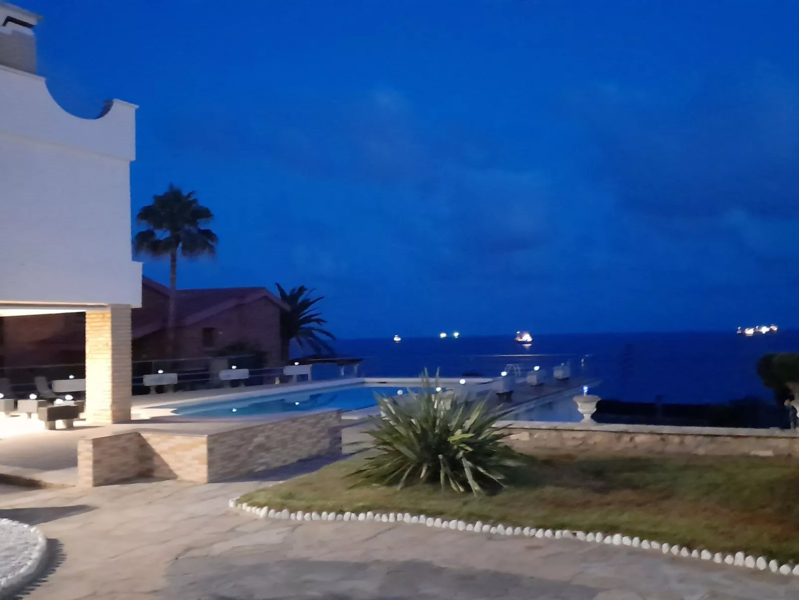 HAUS DIREKT AM MEER-Dehors