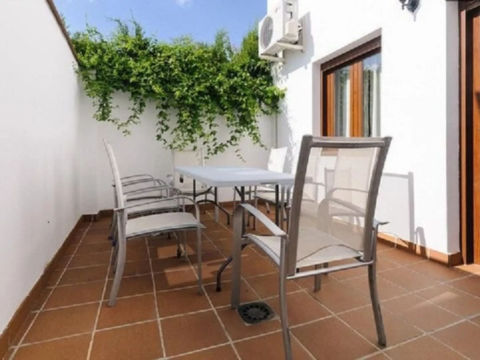 "Casa El Mirador".-Inside