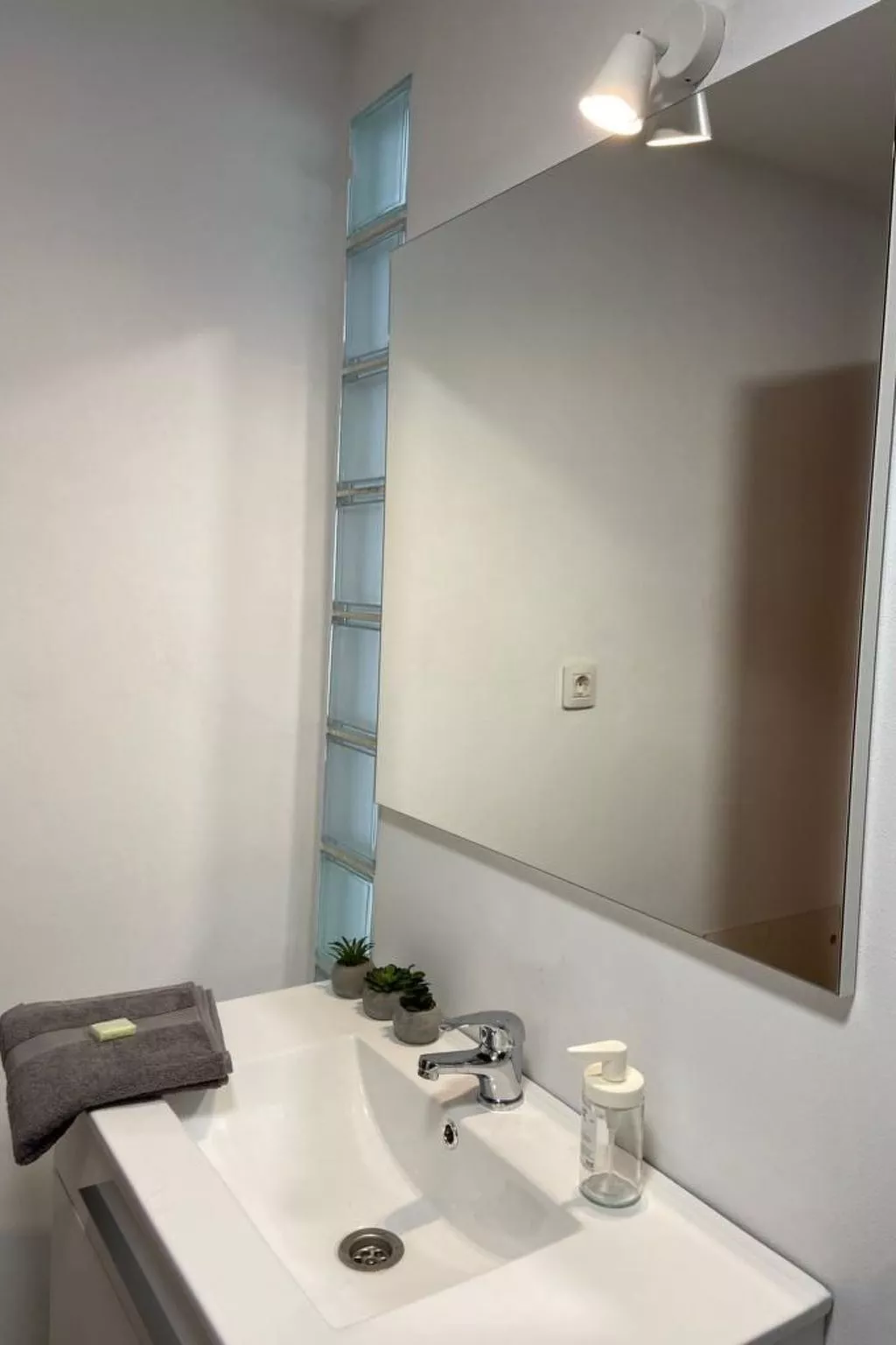 Schöne helle und gemütliche Stadtwohnung in SC-Inside