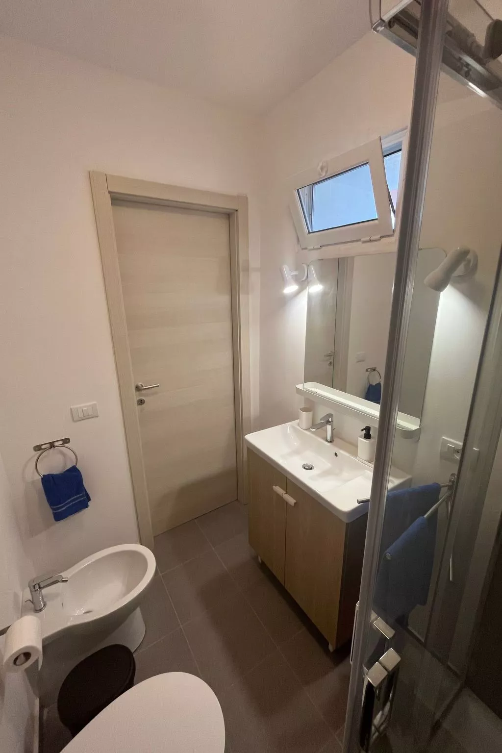 Kleines Haus Valderice-Inside