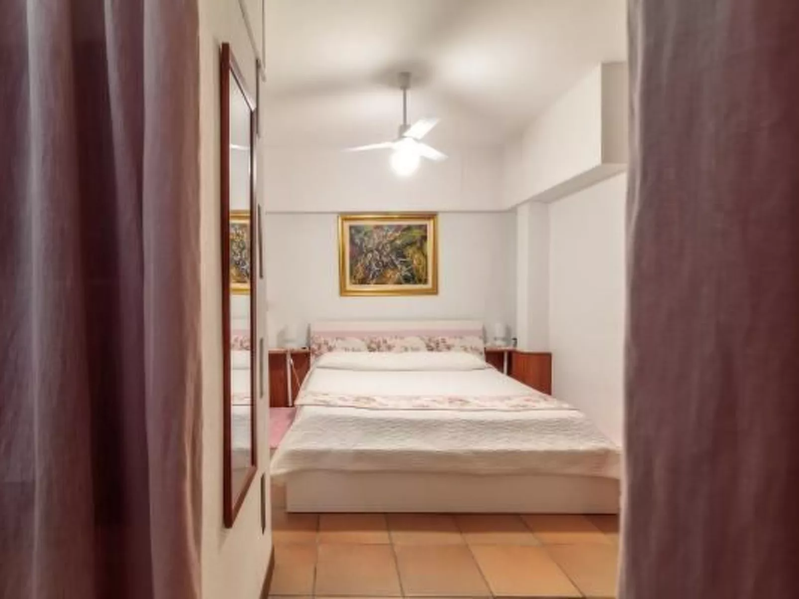 Zyklopenhaus. Erstaunliche Aussicht und privates Mini-Spa-Inside