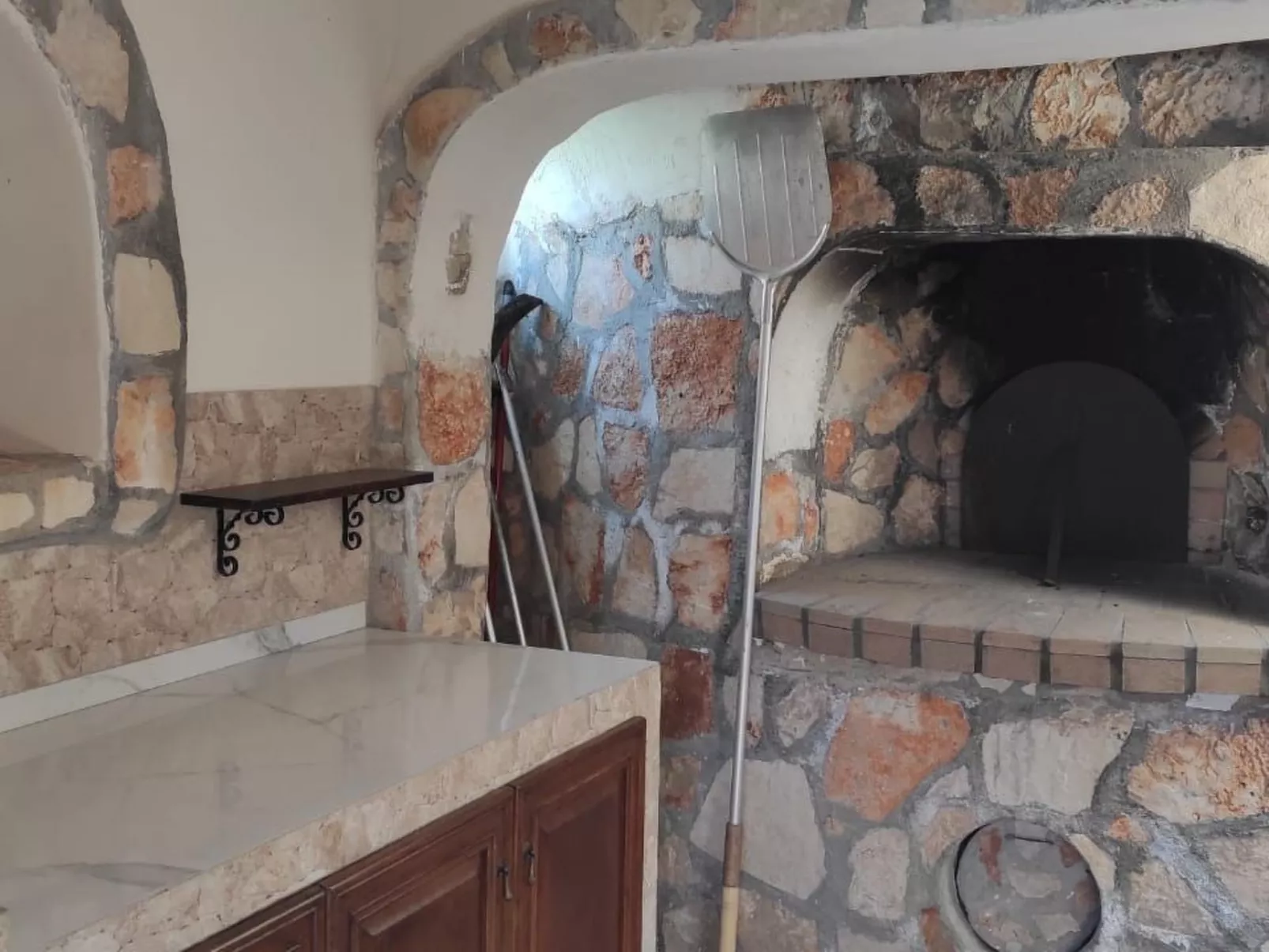 Villa Barone Landhaus mit Pool-Dedans