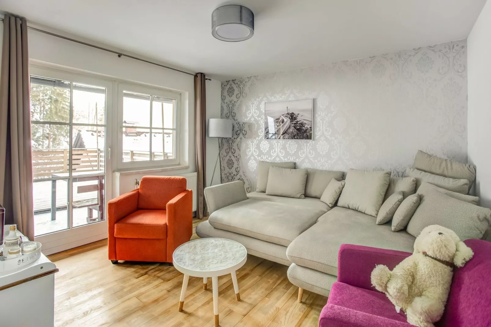 Haus Wasserfall XL-Living room