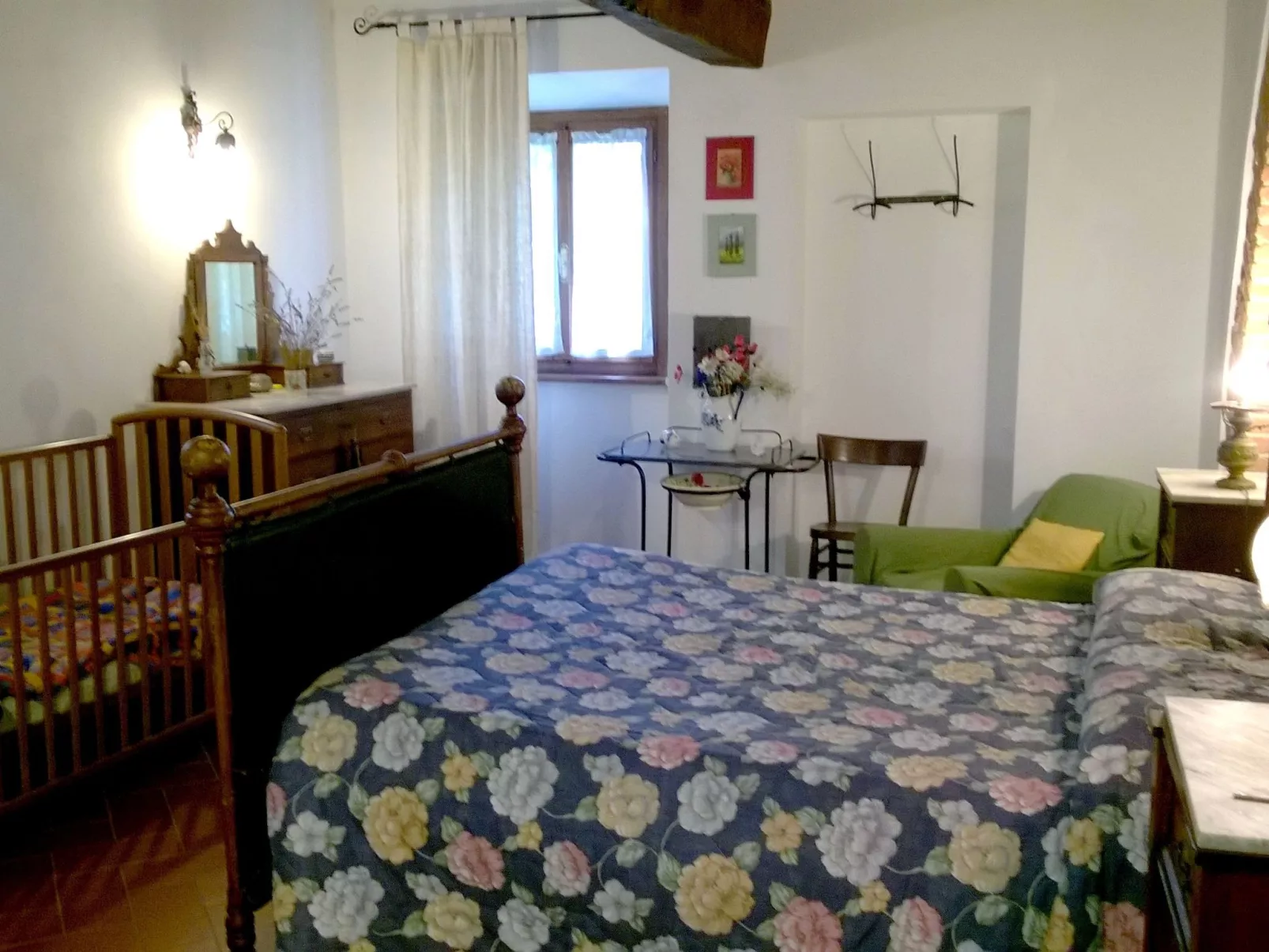 Haus in Marciano mit privatem Parkplatz-Inside