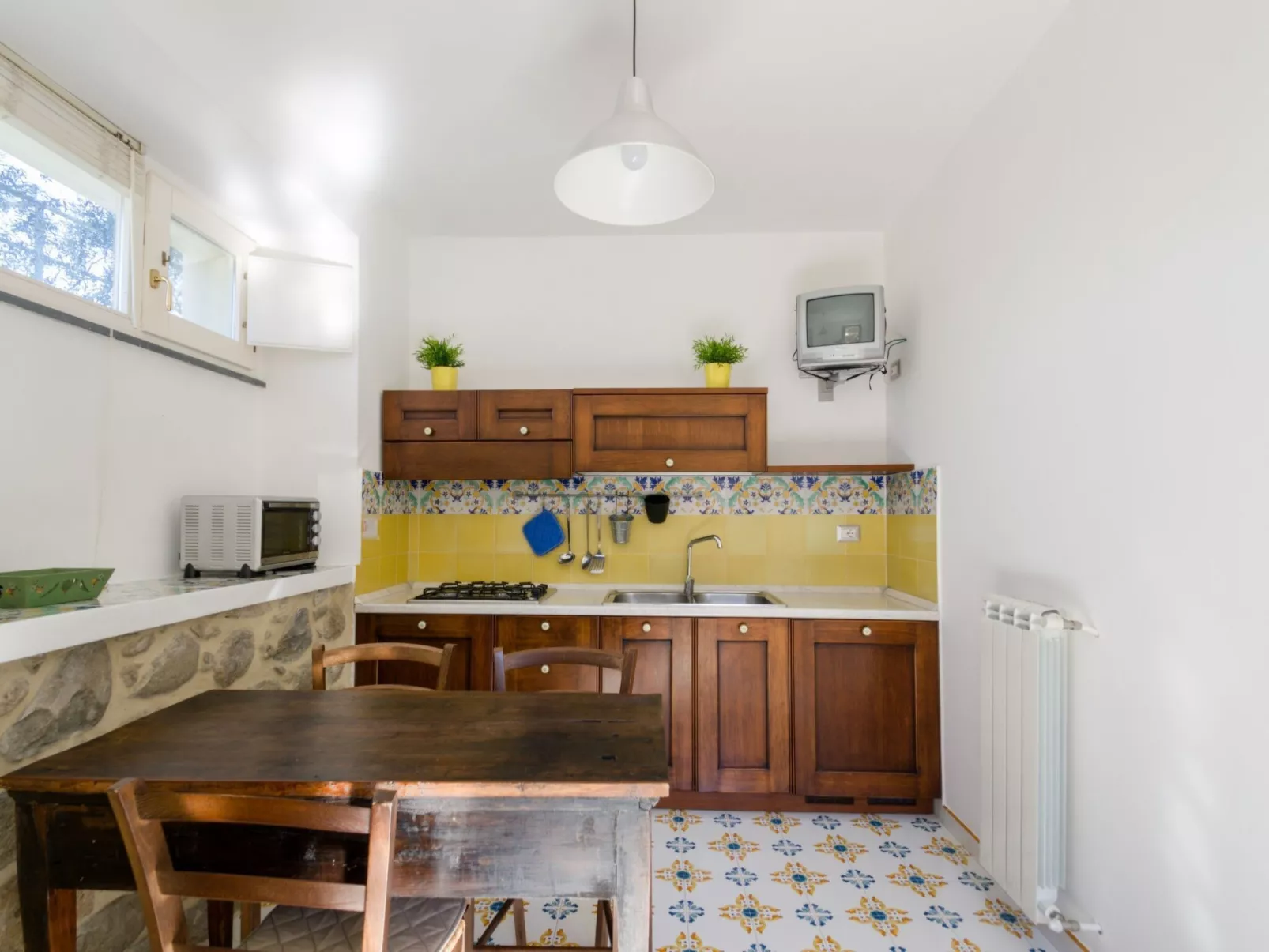 Il Vicolo - Zweizimmerwohnung im Zentrum von Ceraso mit Küche und Terrasse, bis-Drinnen