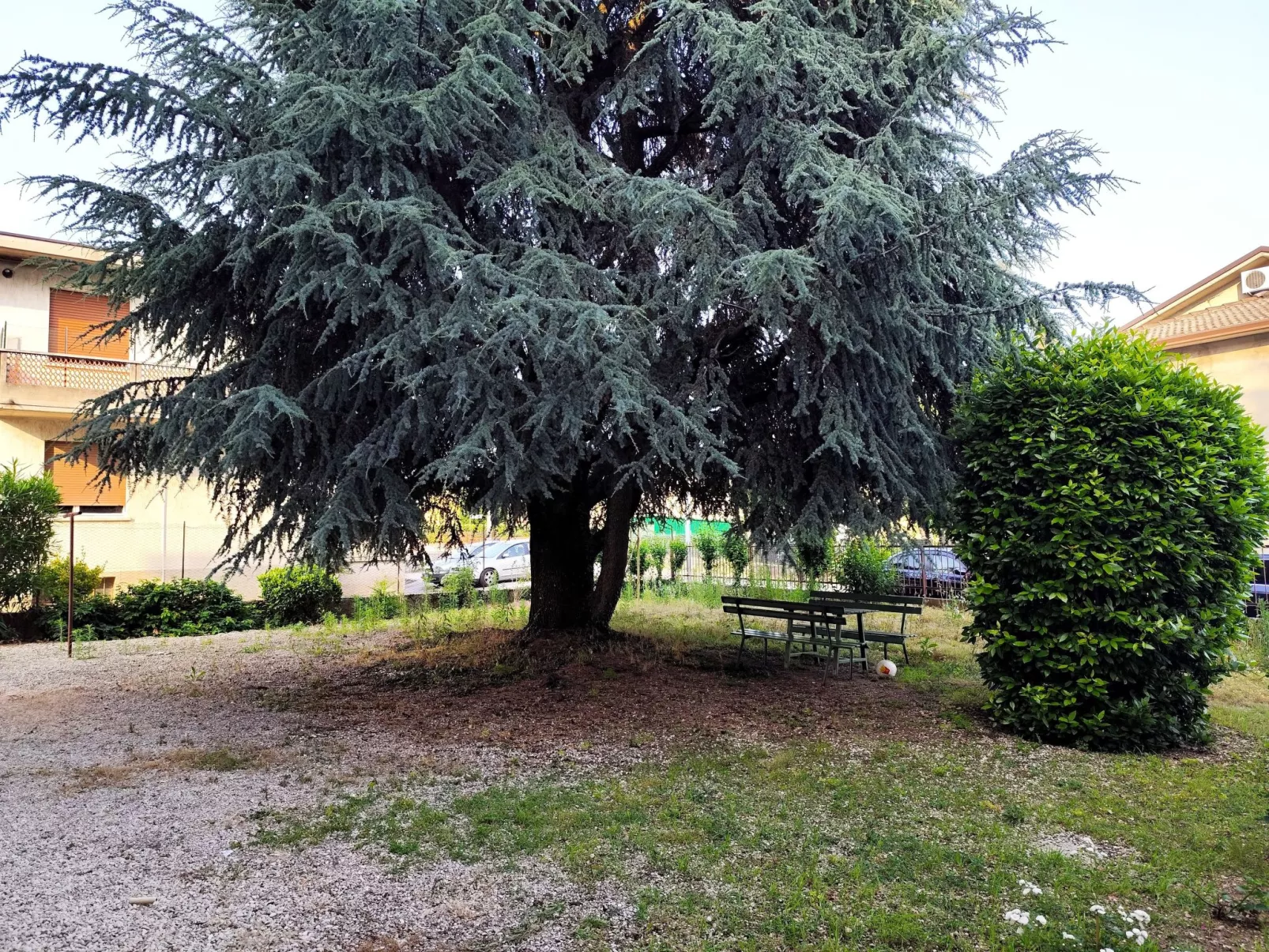 Komfort auf der Bergseite bei Holiday World-Outside