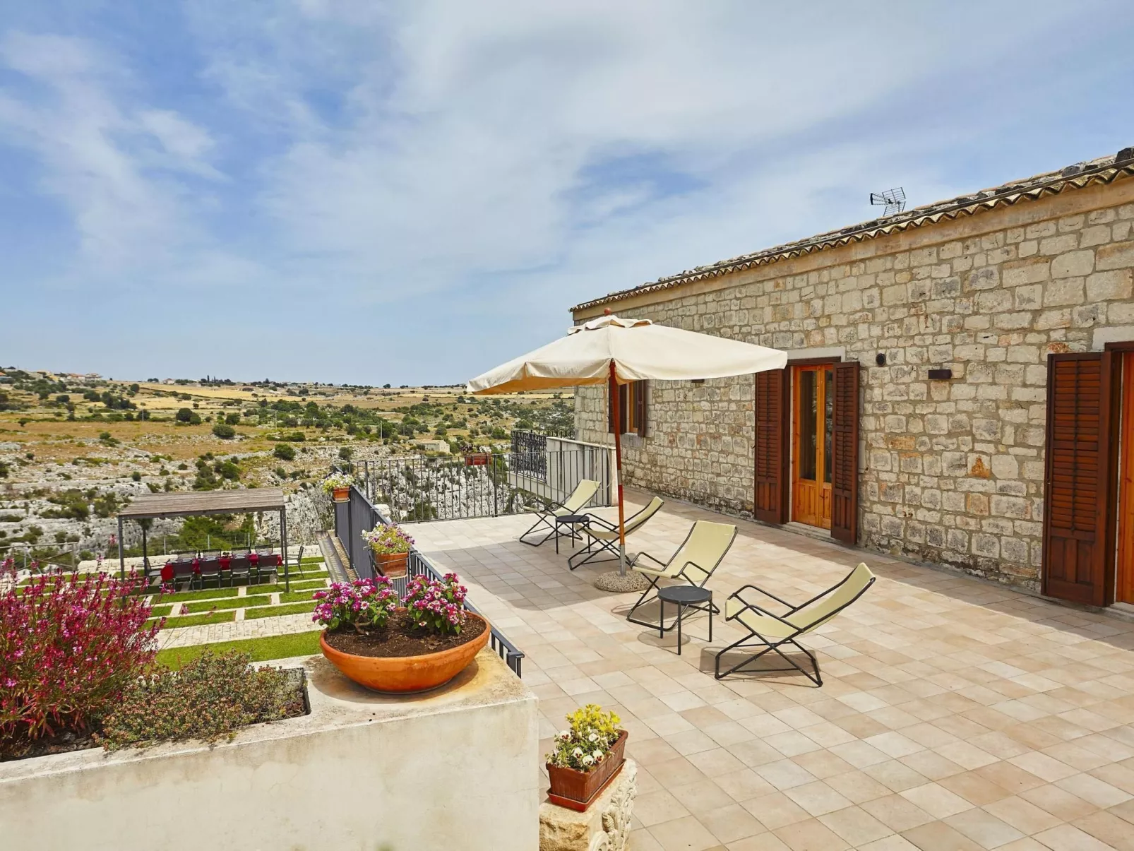 Komfortable Villa Castello - Blick auf Cava d'Ispica-Dehors