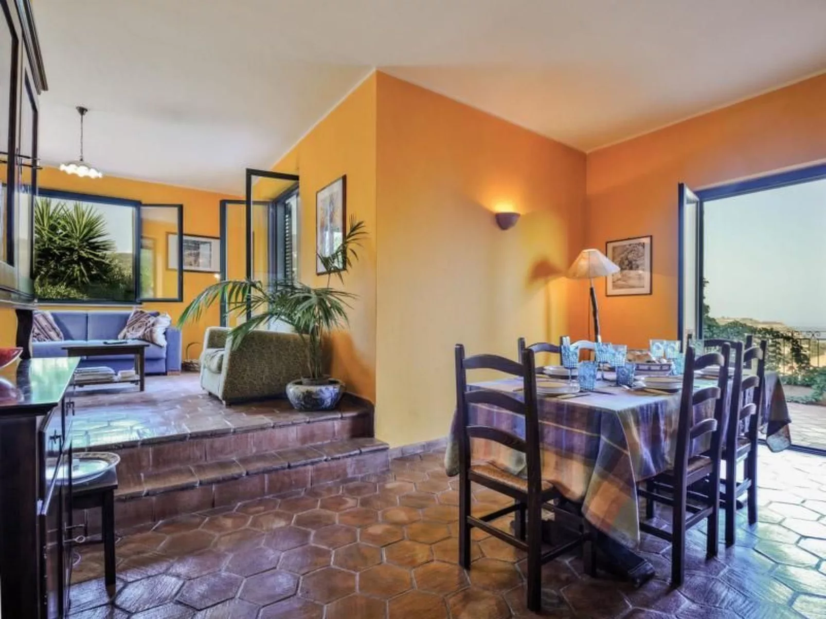 Villa Fontanelle-Inside