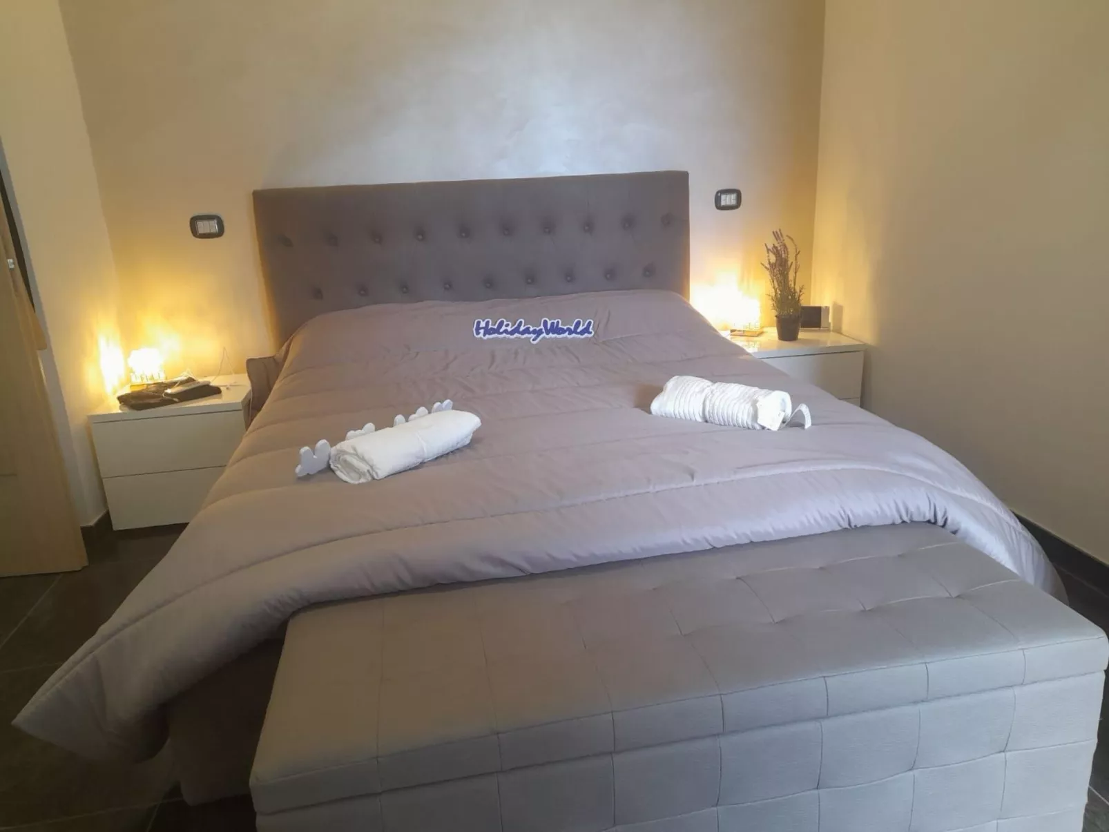 Domus Torrenova von Holiday World-Inside